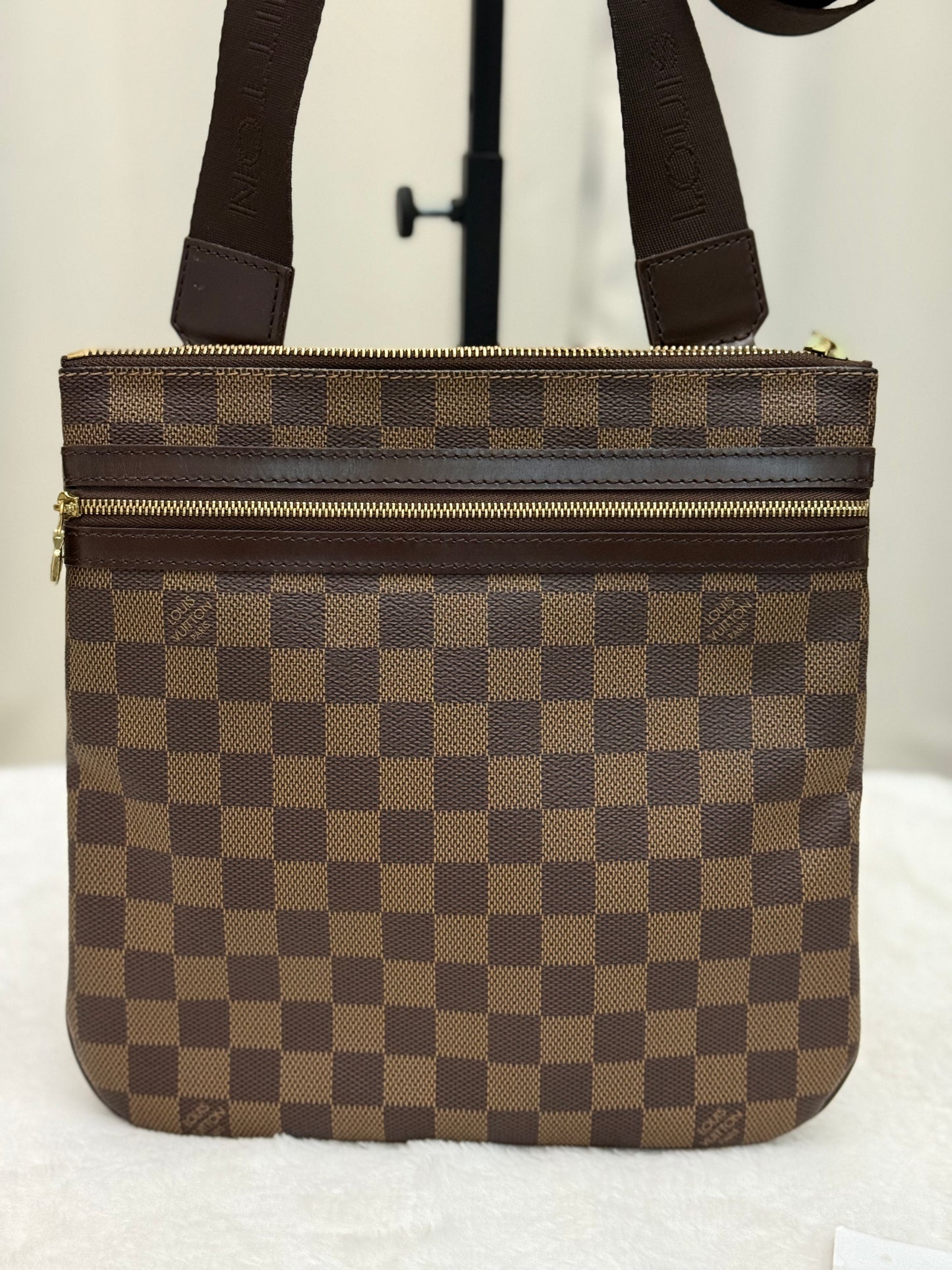 Louis Vuitton Pochette Bosphore DE