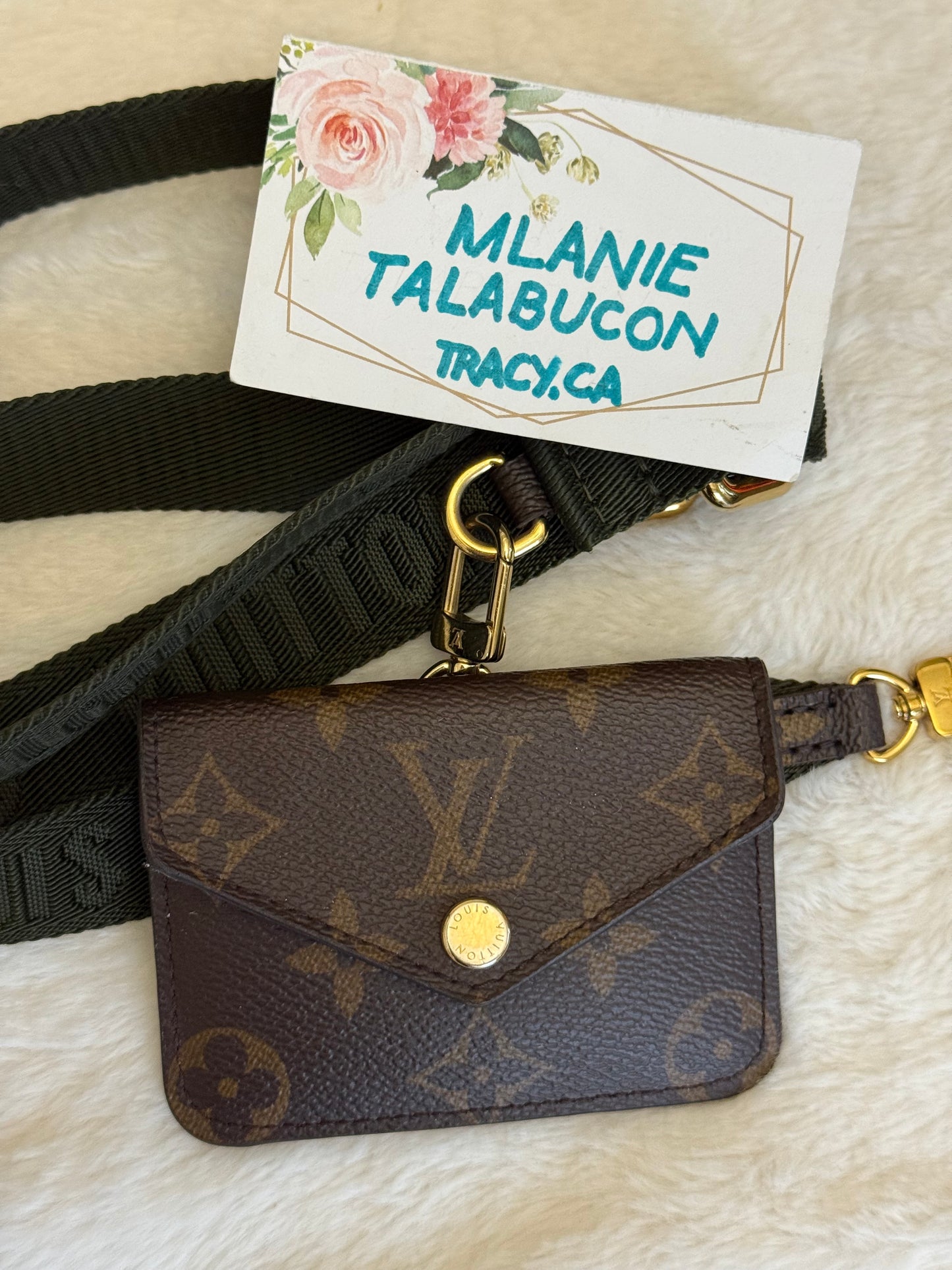 Louis Vuitton Card Pouch Mono