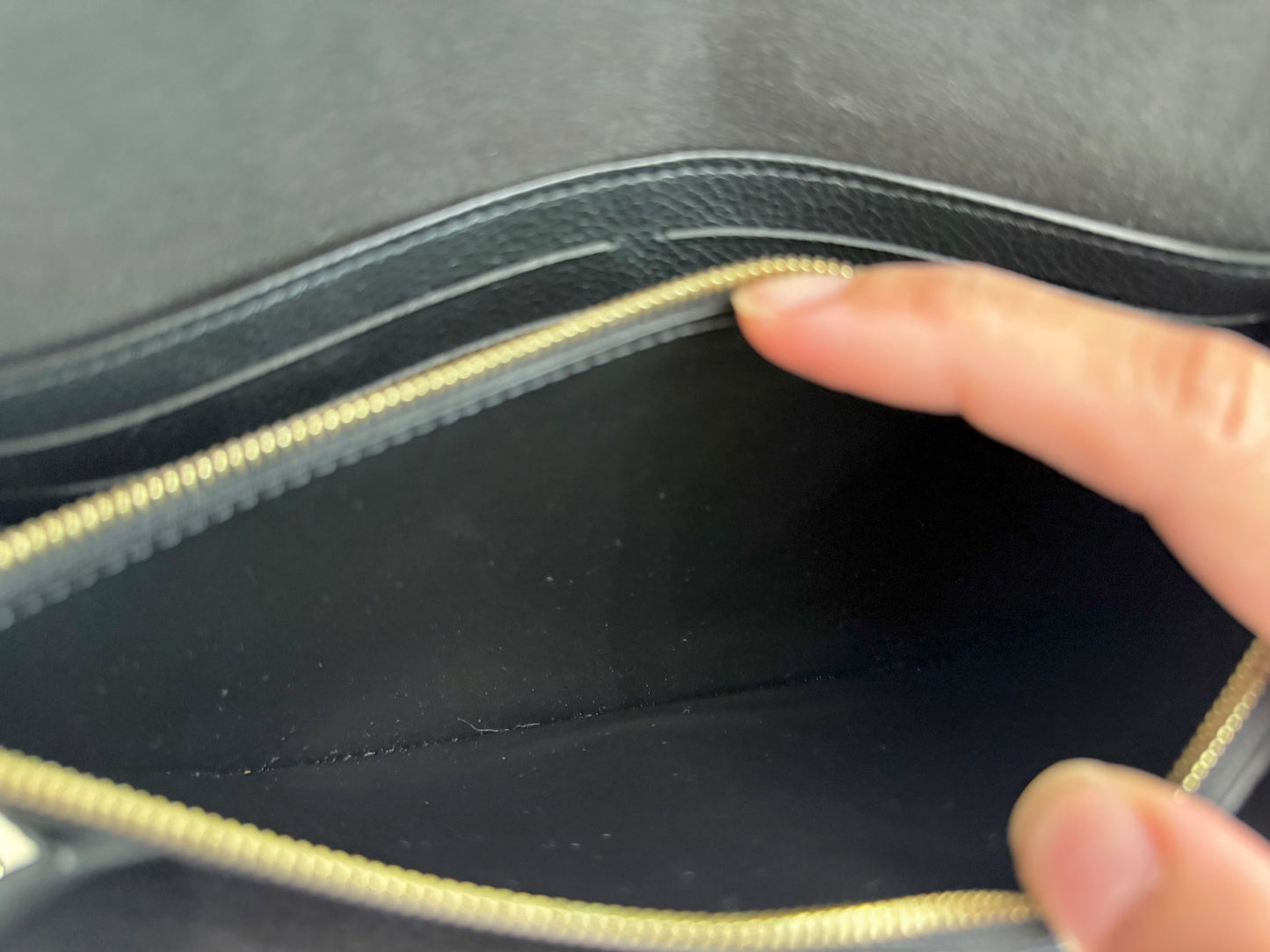 Louis Vuitton Vavin Chain Wallet Mono Empreinte Noir/Black