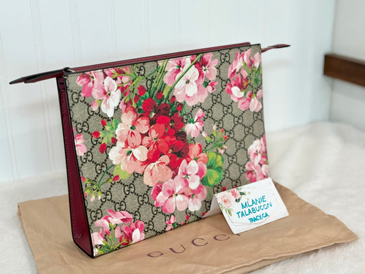 Gucci GG Supreme Ebony/Beige Blooms Clutch
