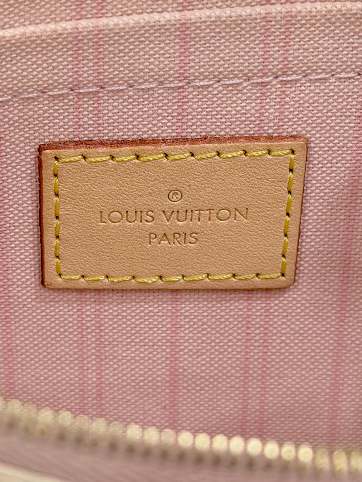 Louis Vuitton Neverfull MM/GM Damier Azur Rose Ballerine Pouch