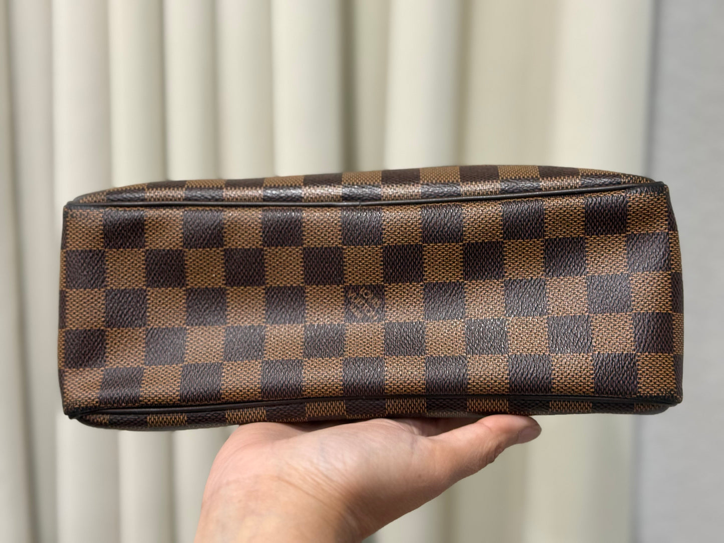 Louis Vuitton Trousse Toiletry 25 Damier Ebene