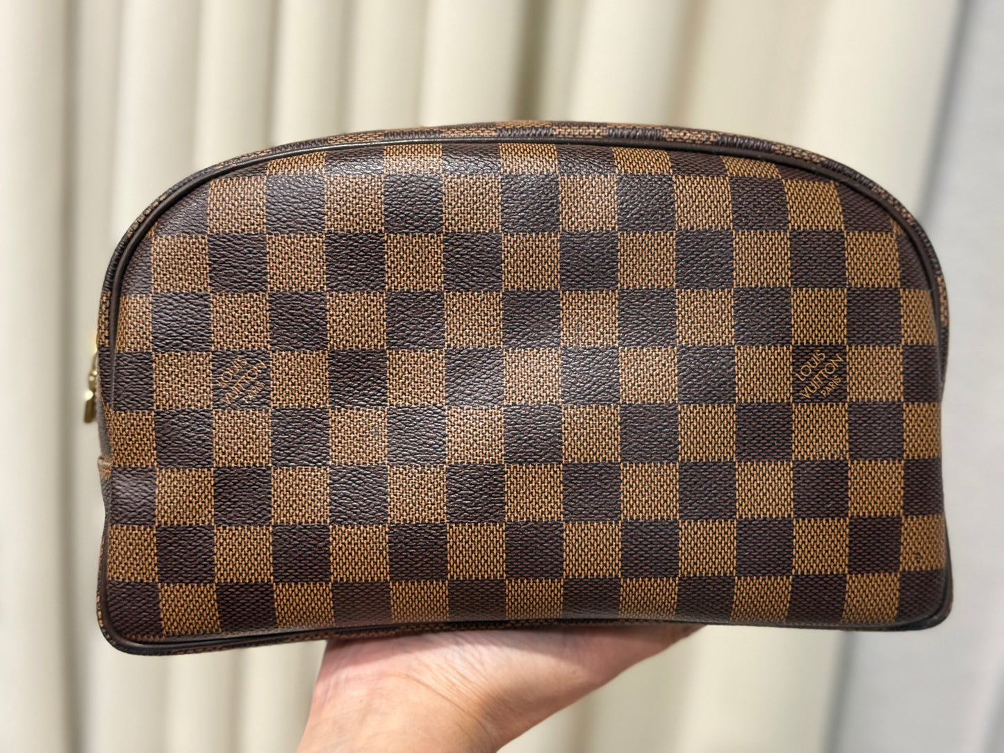 Louis Vuitton Trousse Toiletry 25 Damier Ebene