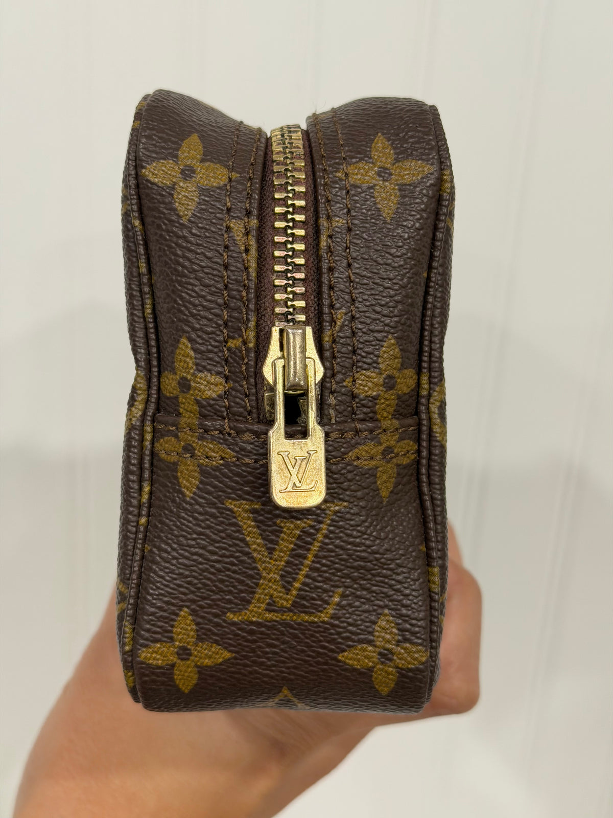 Louis Vuitton Vintage Trousse Toilette/Toiletry 18 Mono