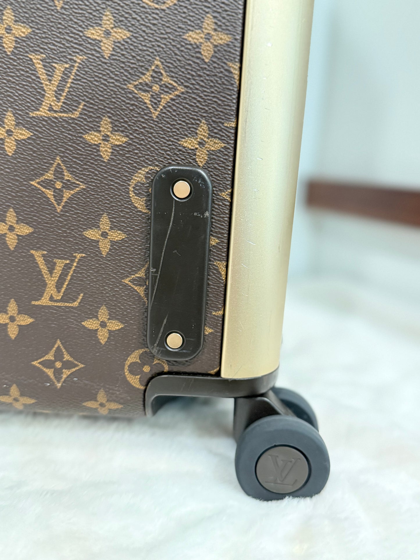 Louis Vuitton Horizon 55 Mono