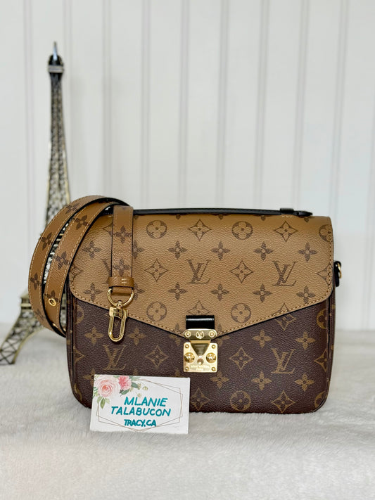 Louis Vuitton Pochette Metis Mono Reverse