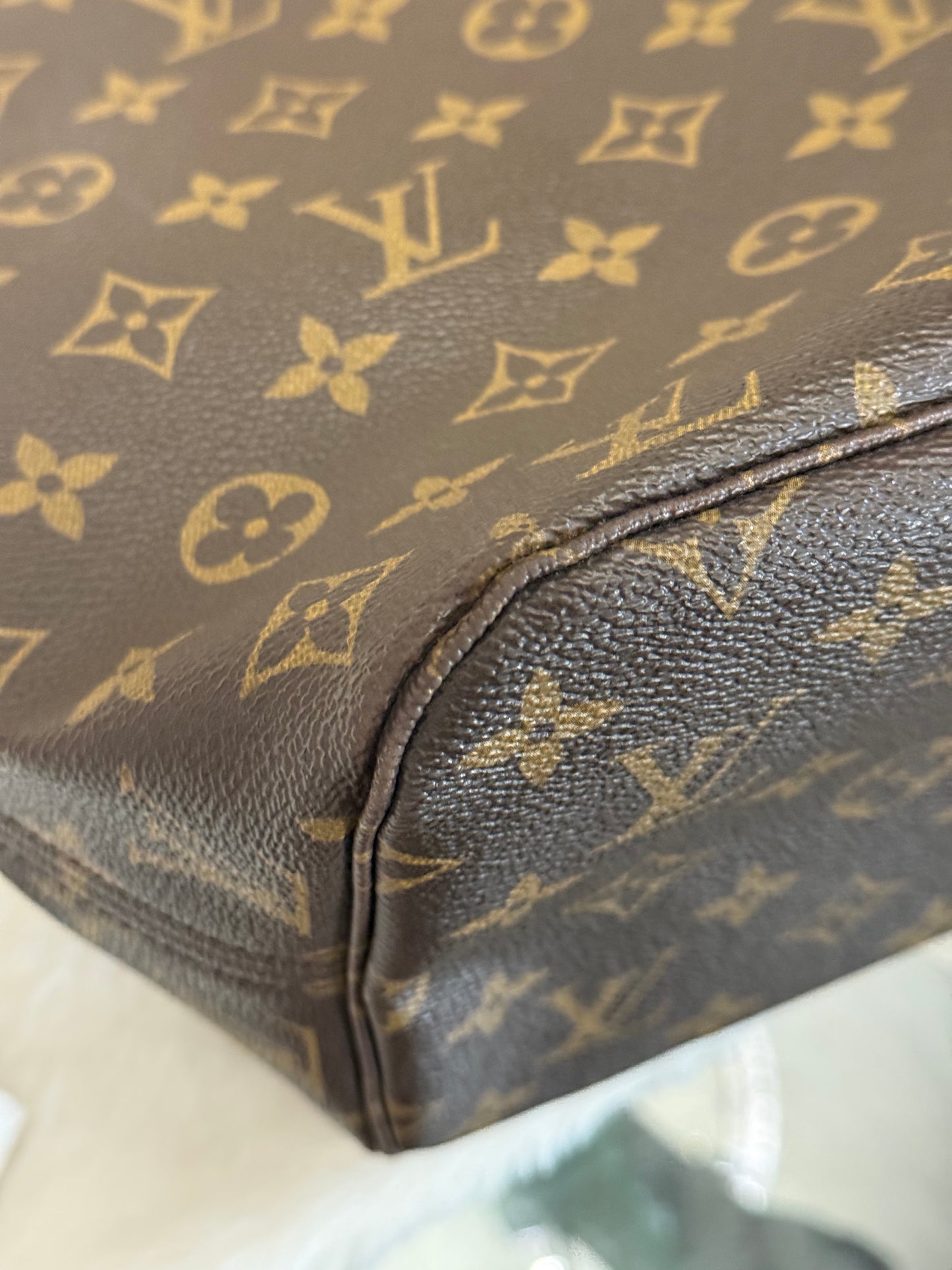 Louis Vuitton Neverfull MM Mono Beige
