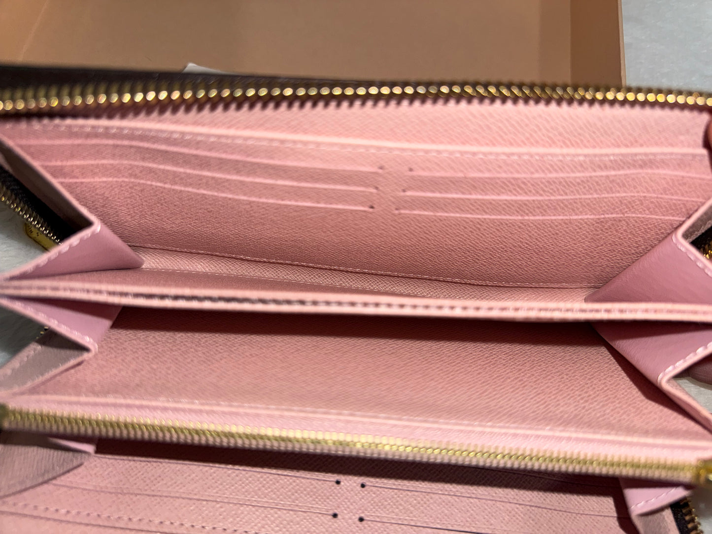 Louis Vuitton Zippy Wallet Mono Rose Ballerine