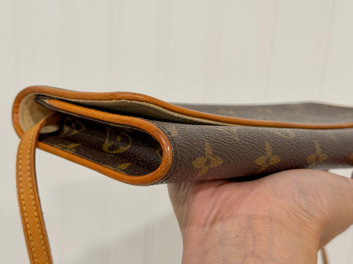 Louis Vuitton Twin Pochette GM Mono