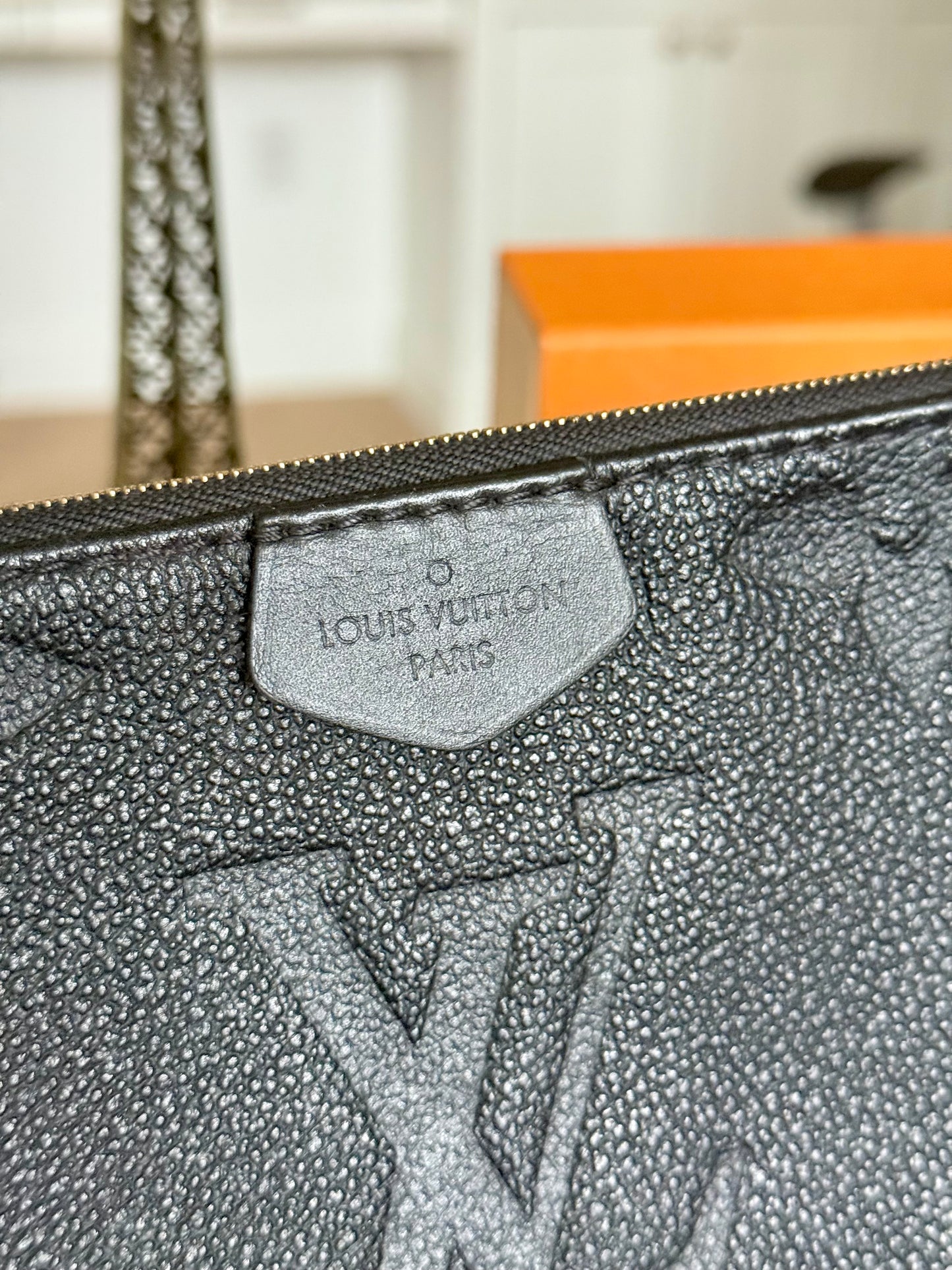 Louis Vuitton Small Pochette Black Empreinte