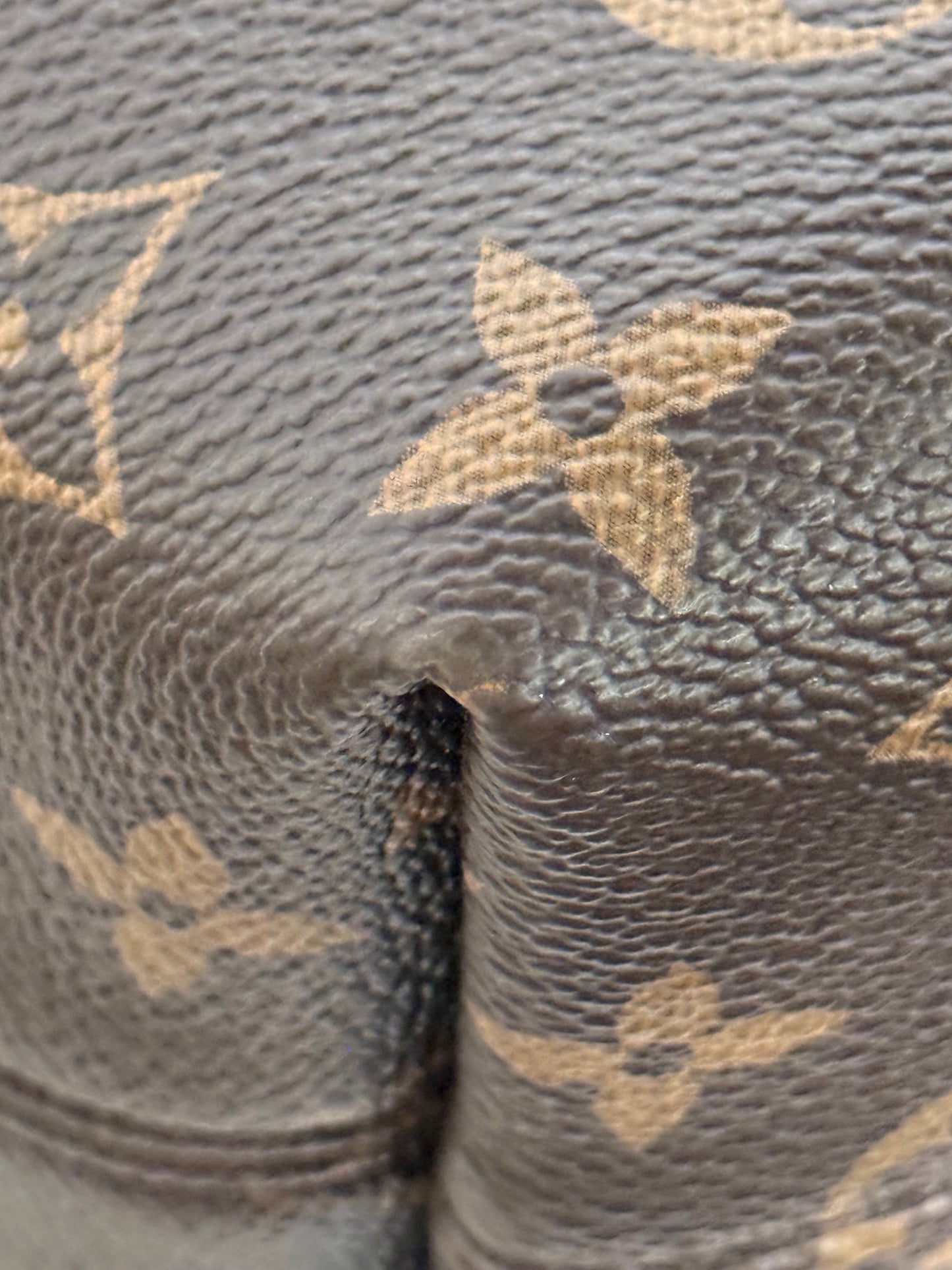 Louis Vuitton Graceful PM Mono Pivoine