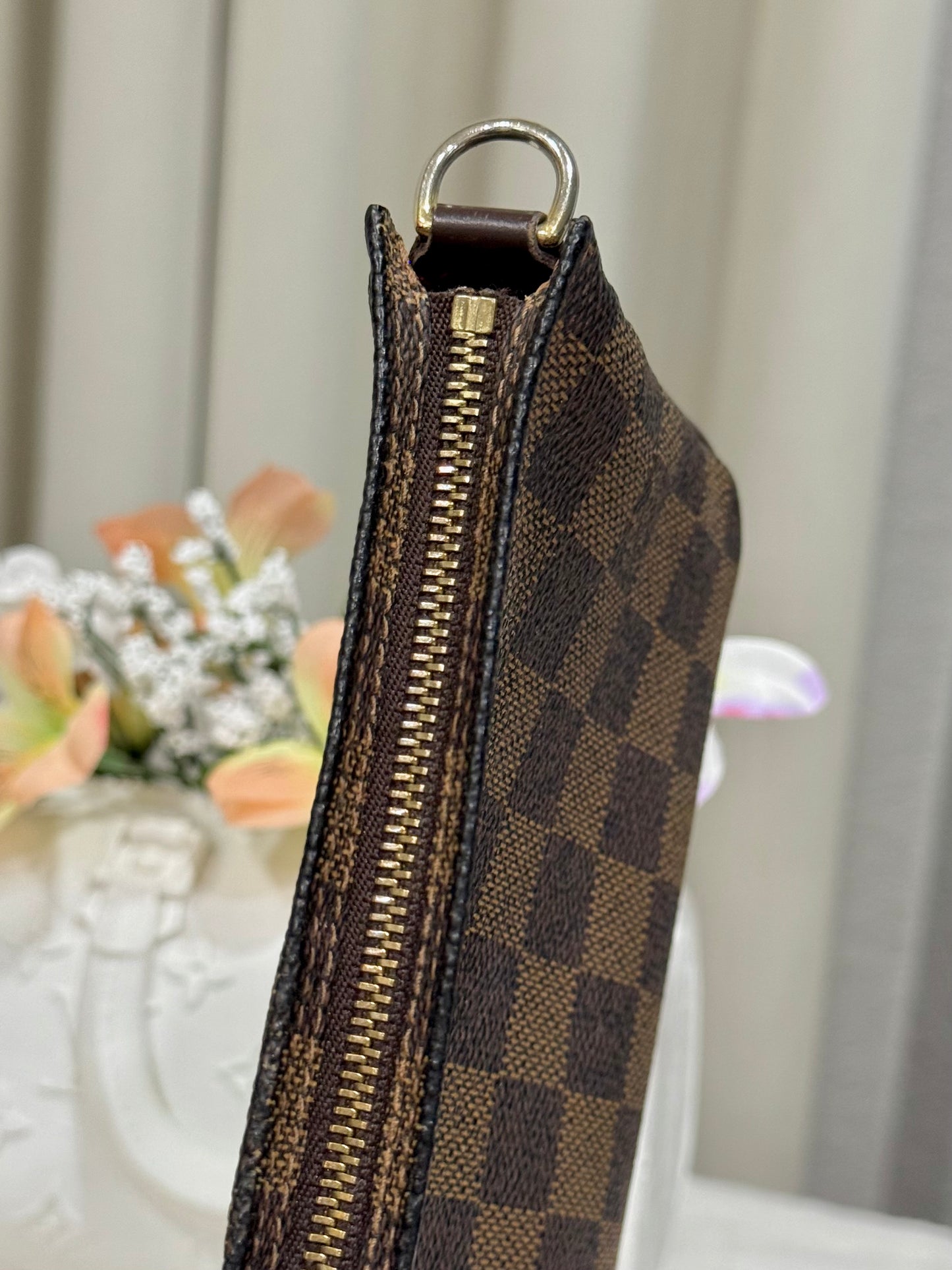 Louis Vuitton Navona Pochette Accessoires Damier Ebene
