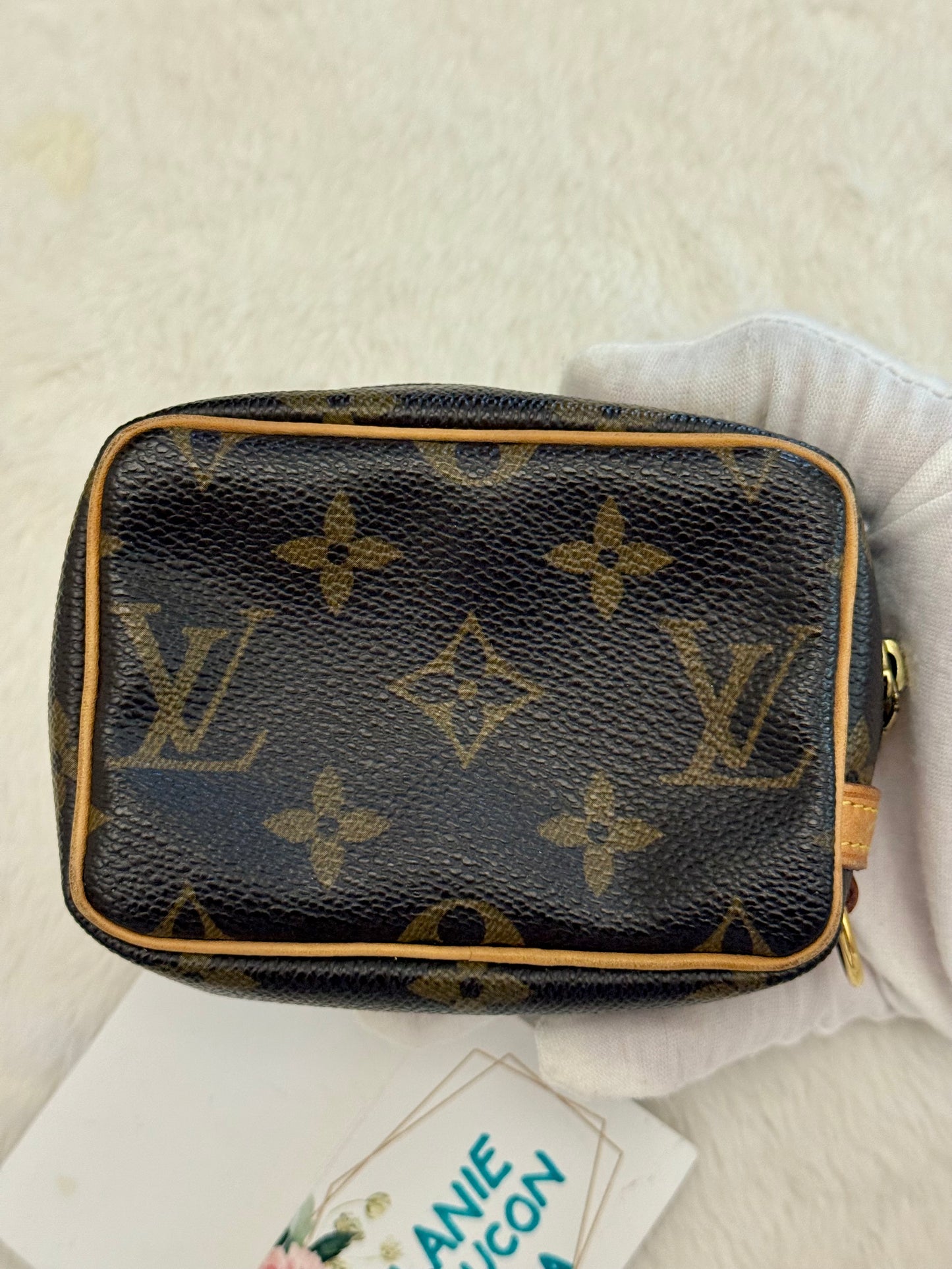 Louis Vuitton Wapity Mono Pouch