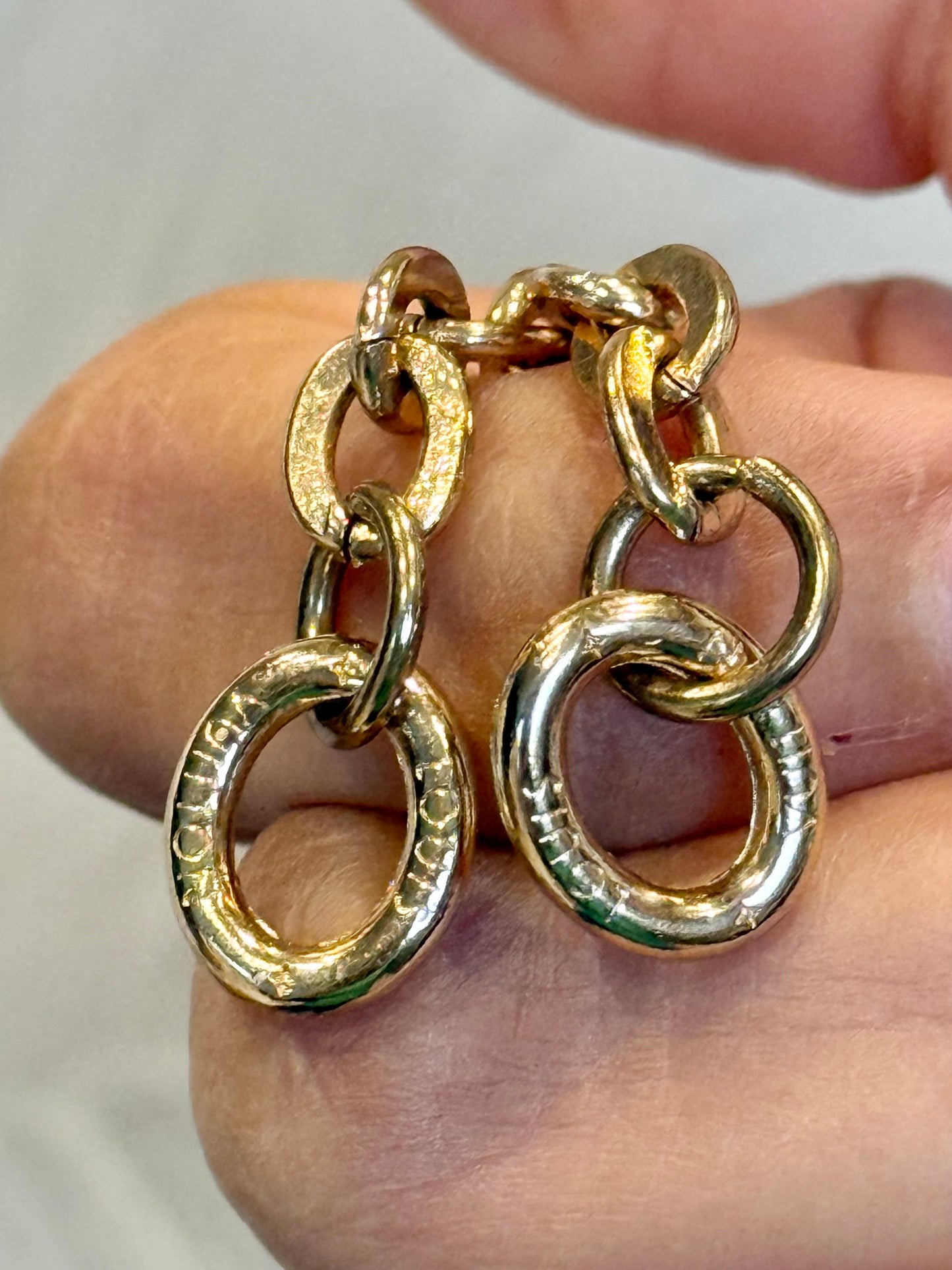 Louis Vuitton Chain Strap Non-clasp