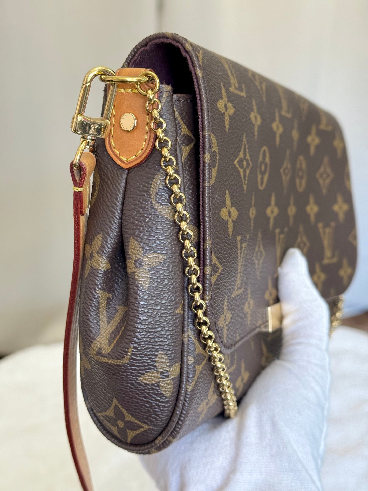Louis Vuitton Favorite MM Mono DU2166