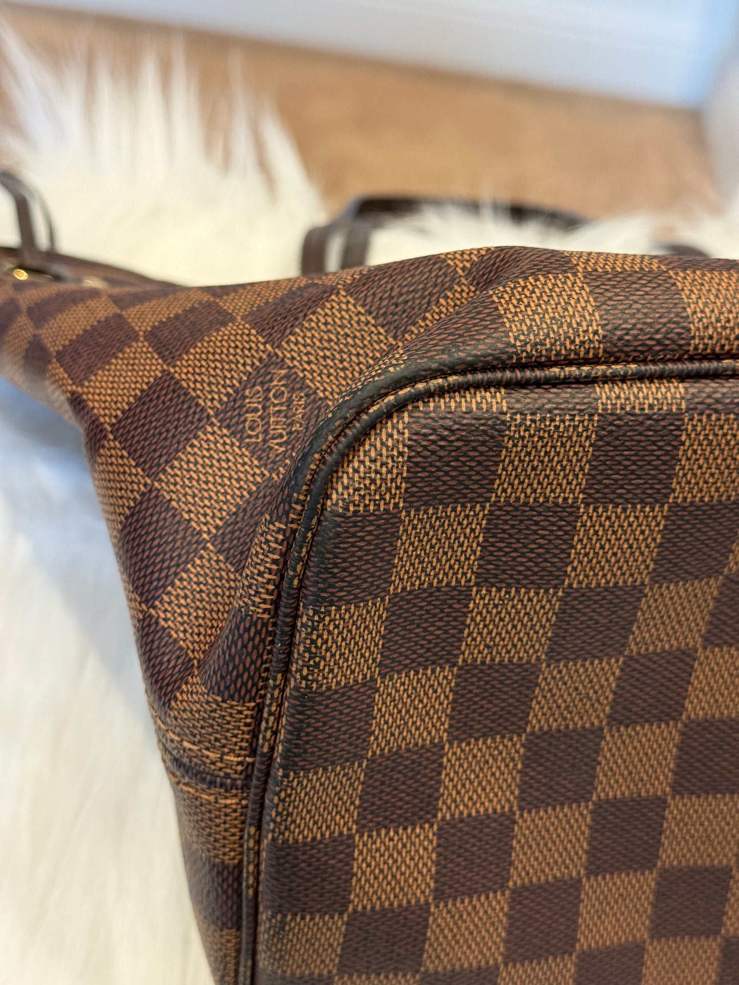 Louis Vuitton Neverfull MM Damier Ebene Cerise