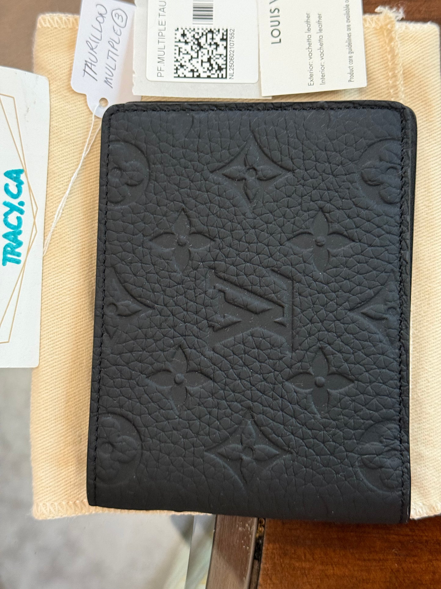 Louis Vuitton Multiple Men’s Wallet in Black Taurillon