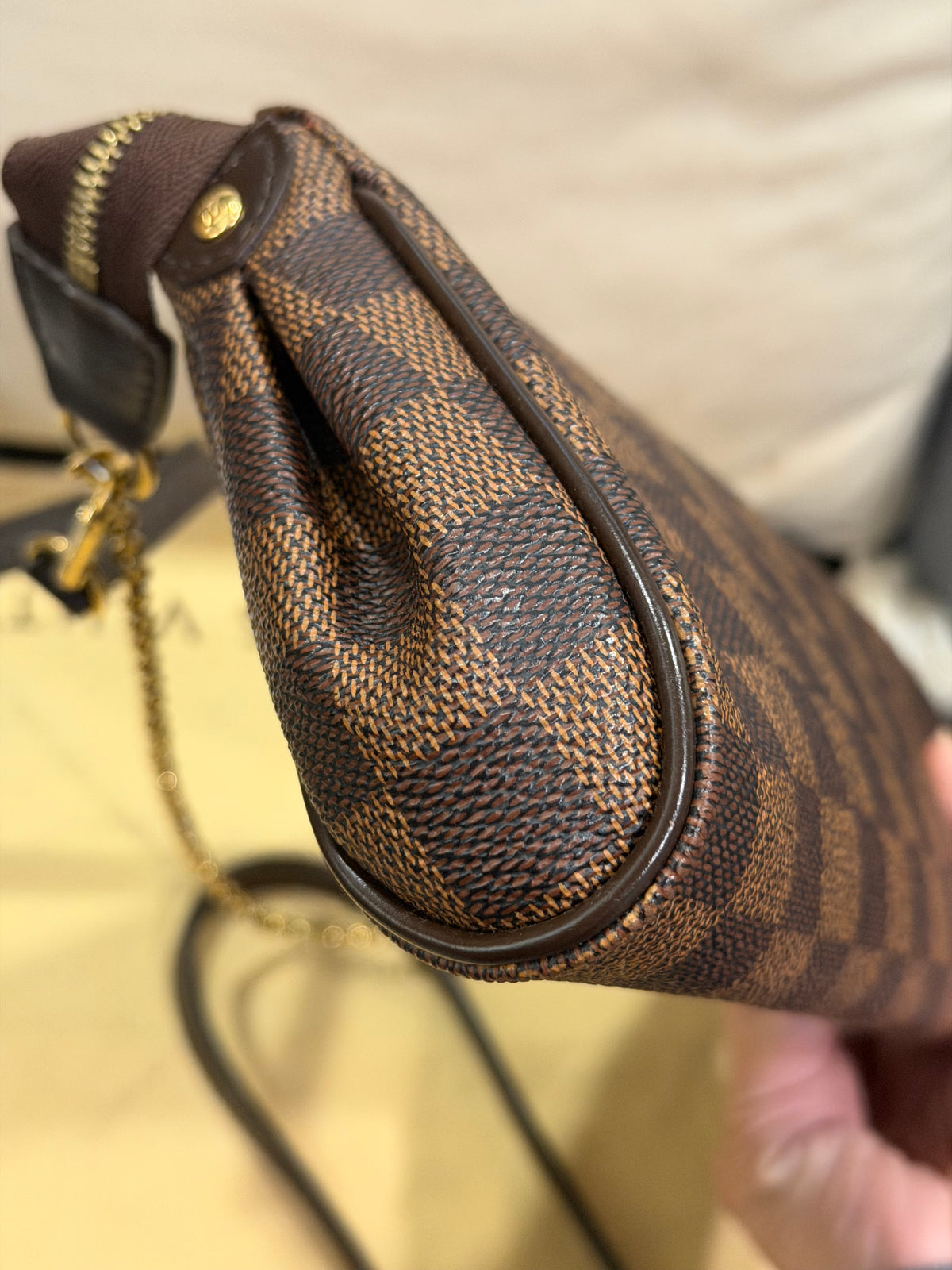 Louis Vuitton Eva Pochette Damier Ebene