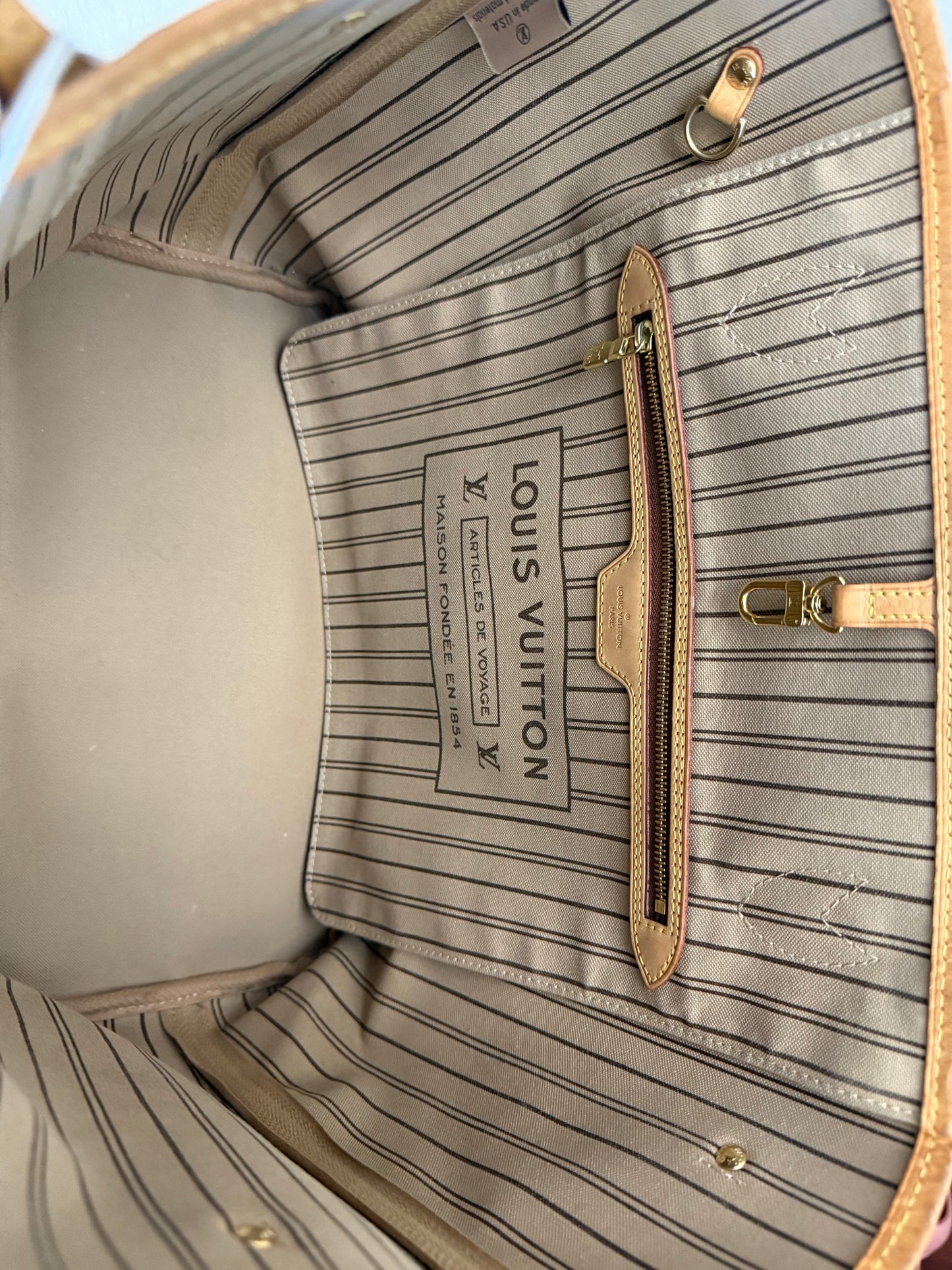 Louis Vuitton Neverfull MM Mono Beige