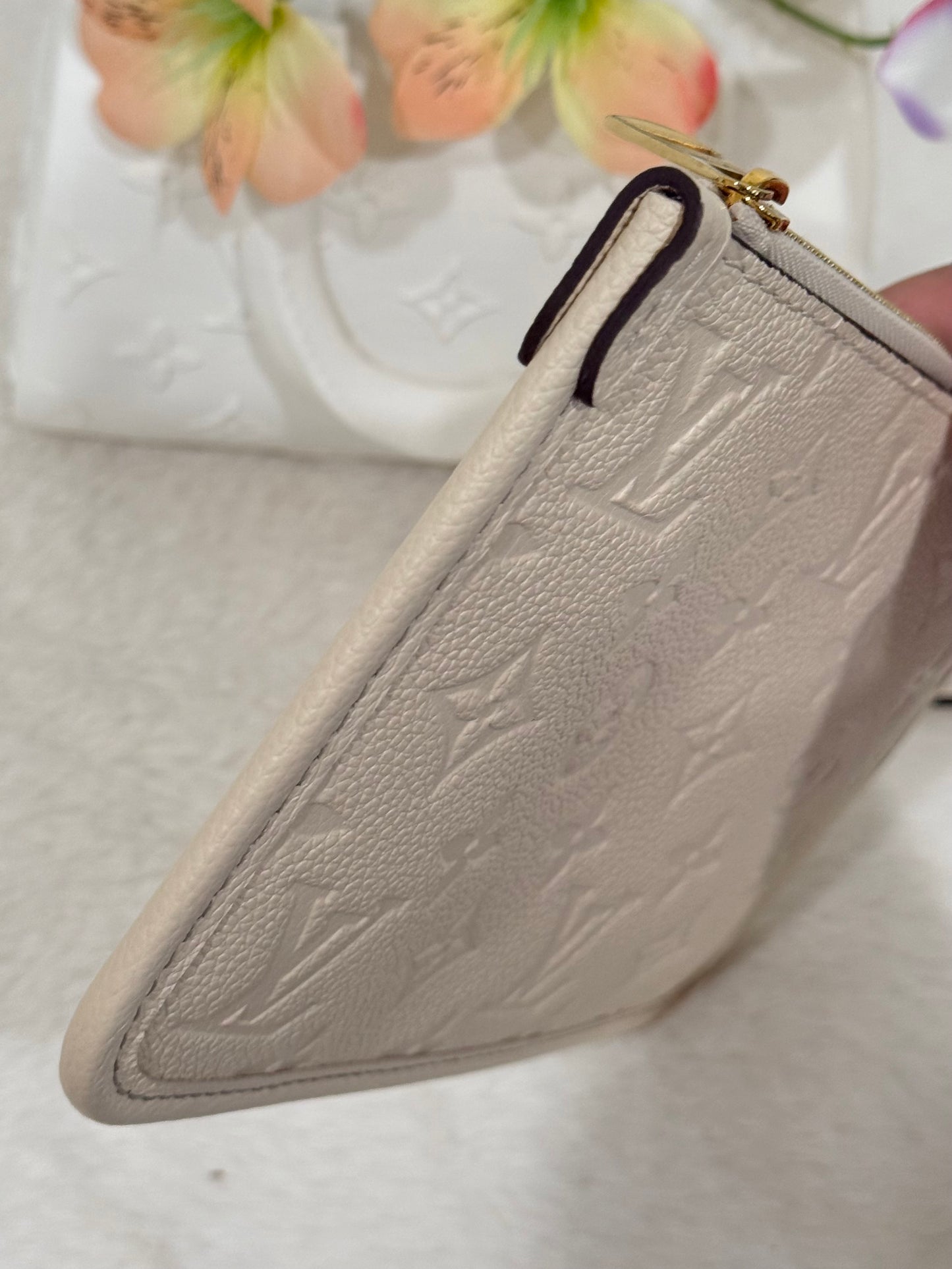 Louis Vuitton Carryall PM Creme