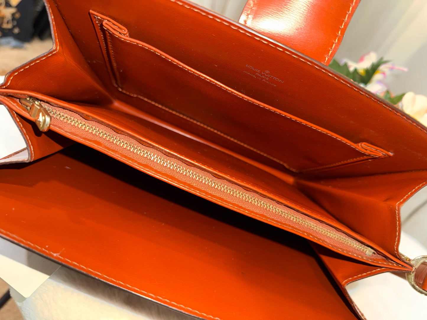 Louis Vuitton Capucines Epi Cognac/Fawn Crossbody