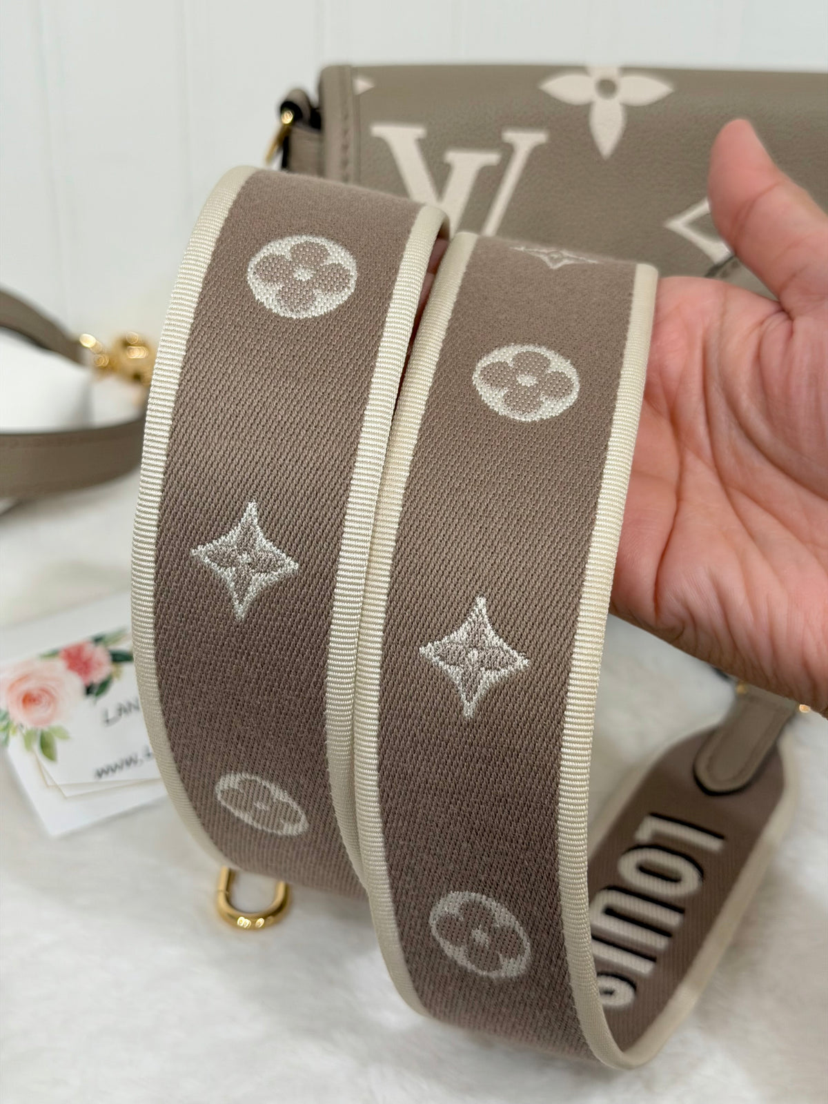 Louis Vuitton Diane Empreinte Bicolor Turtledove/Cream