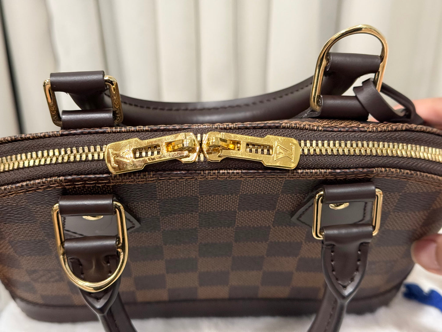 Louis Vuitton Alma BB Damier Ebene
