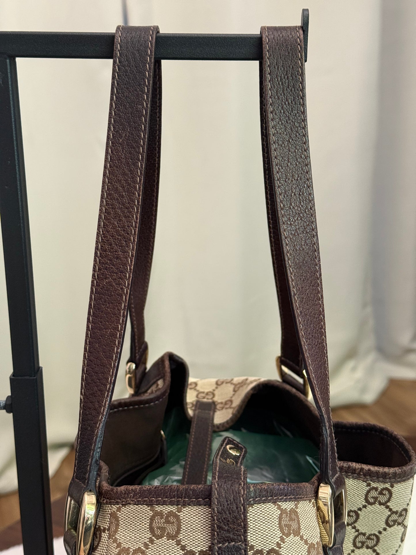 Gucci Medium Abbey Shoulder Bag