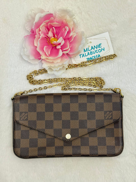Louis Vuitton Felicie Pochette DE with zippered insert