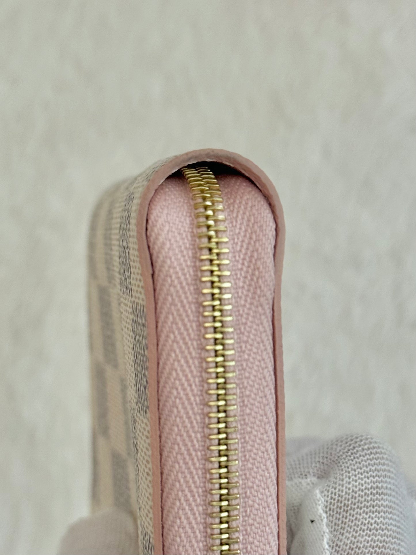 Louis Vuitton Zippy Coin Purse Damier Azur Rose Ballerine