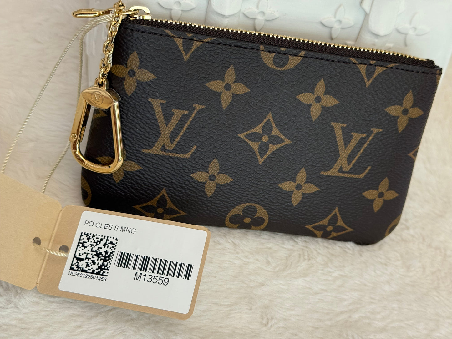 Louis Vuitton Key Pouch Mono Size S