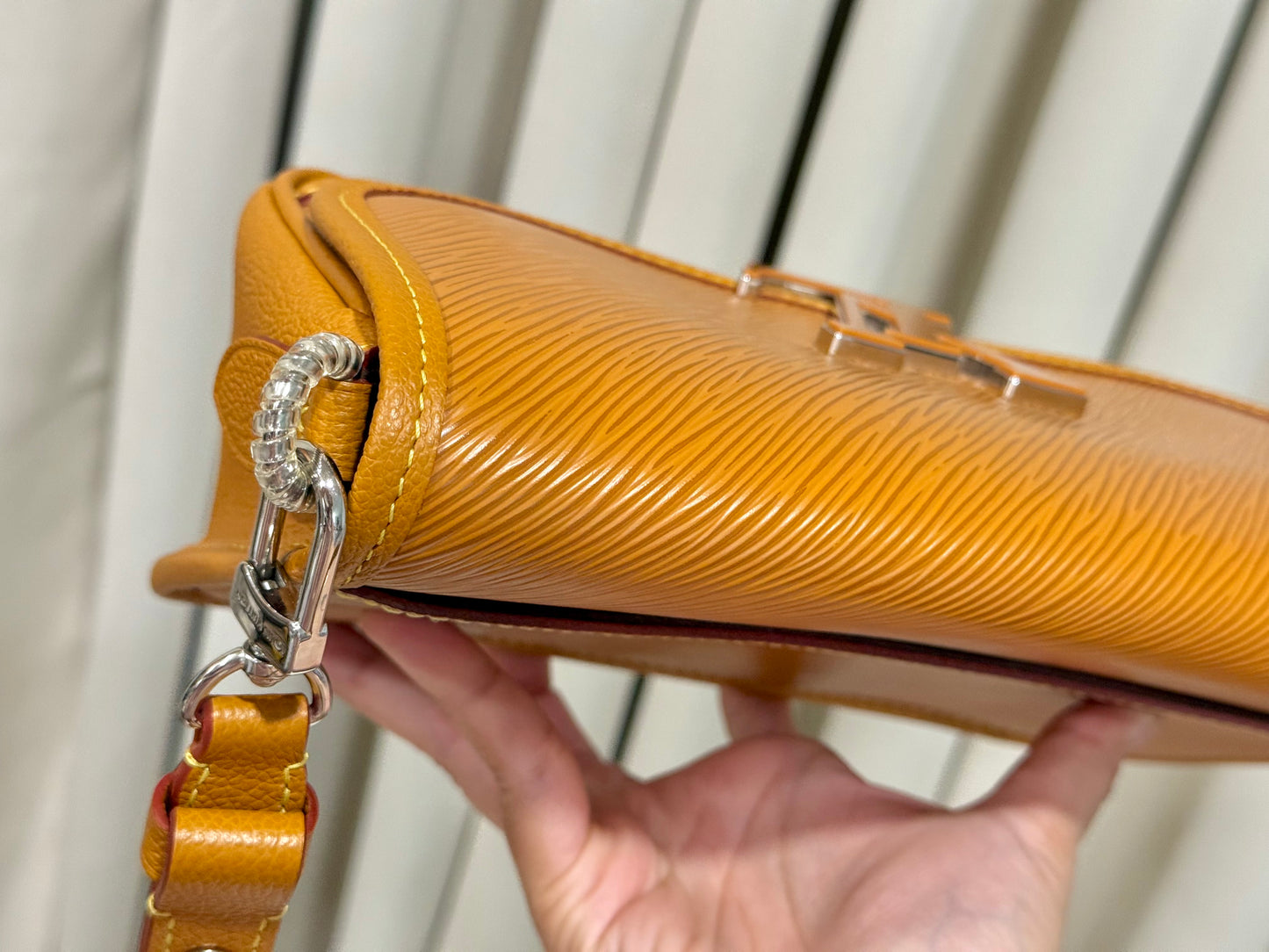 Louis Vuitton Buci in Epi Gold Honey