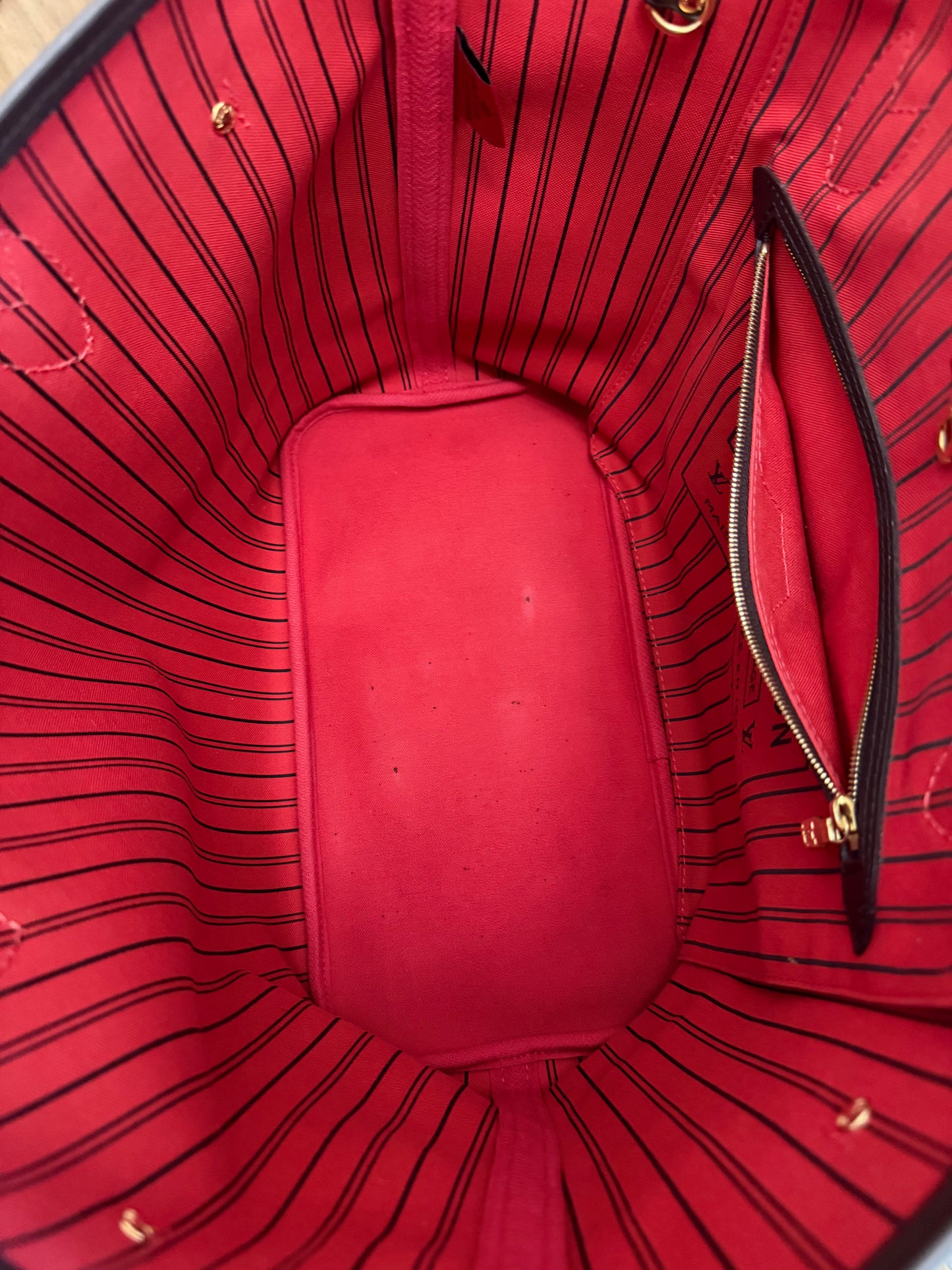 Louis Vuitton Neverfull MM DE bag only