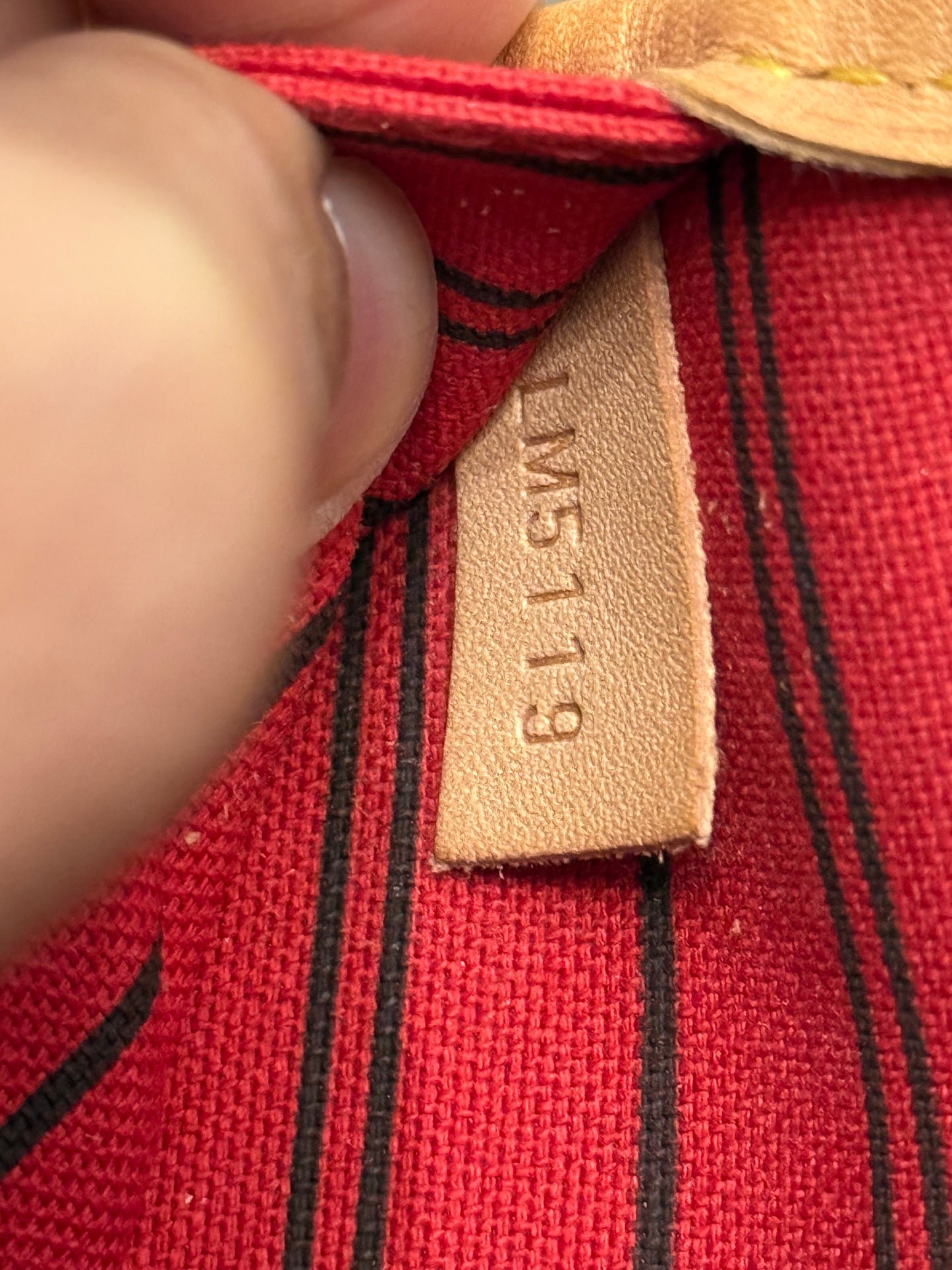 Louis Vuitton Neverfull MM Mono Cerise