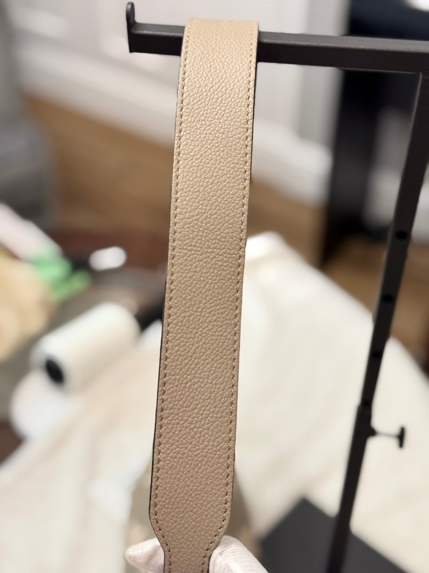 Louis Vuitton Carryall PM Bicolor Dove/Cream Bag