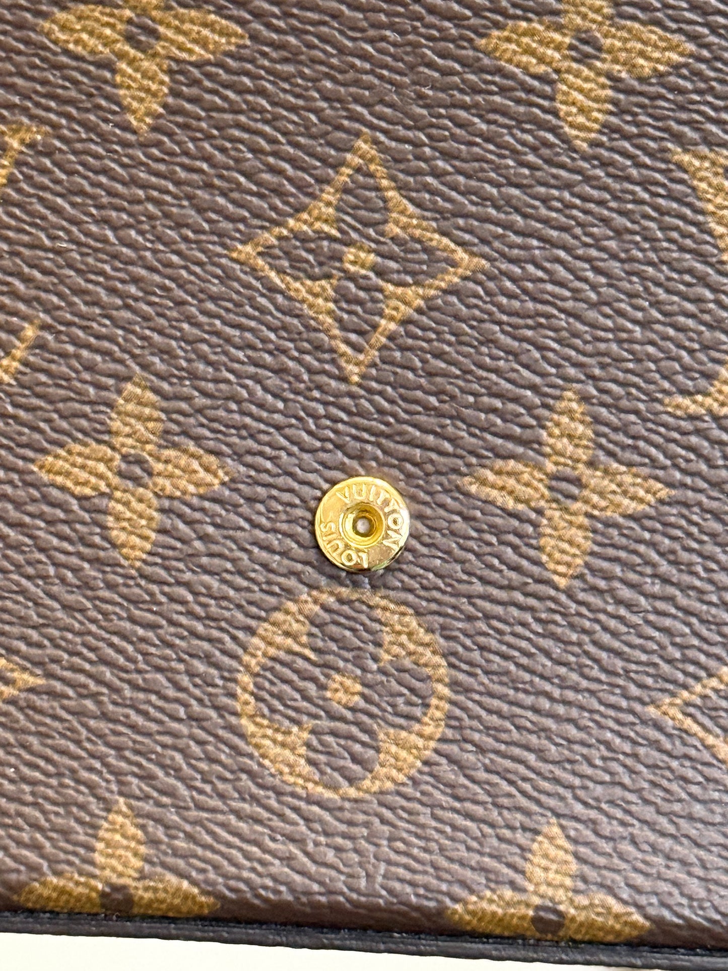 Louis Vuitton Pochette Felicie Mono Fuchsia