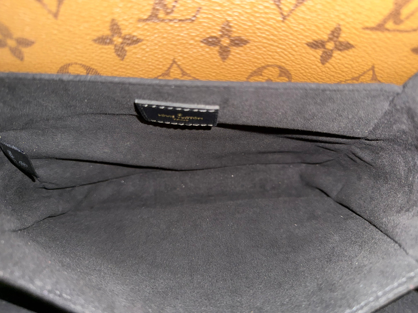Louis Vuitton Pochette Metis Mono Reverse