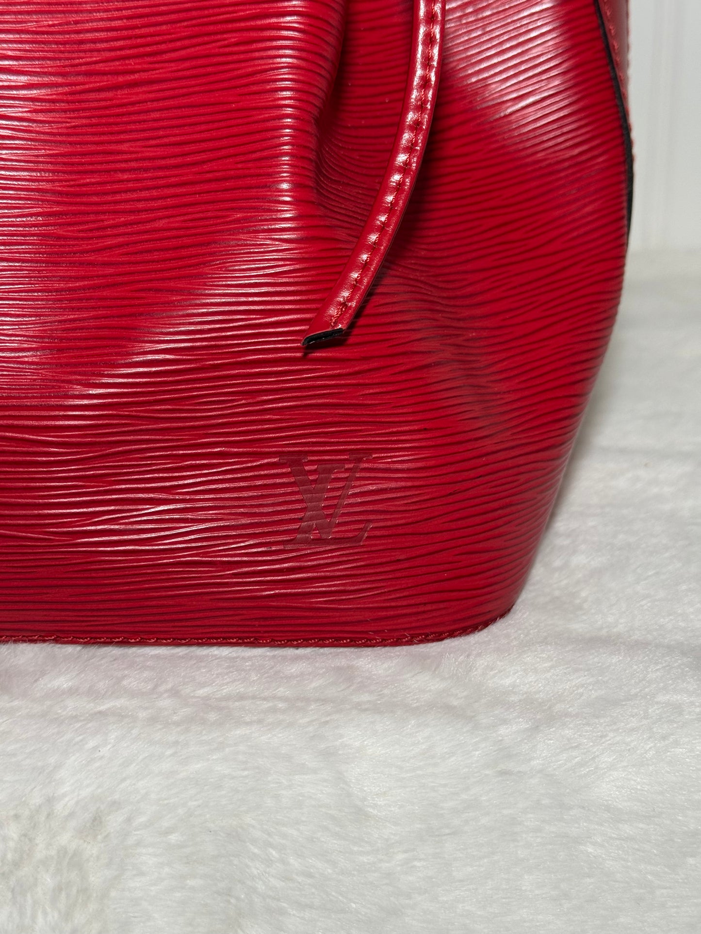 Louis Vuitton Red Epi Petit Noe