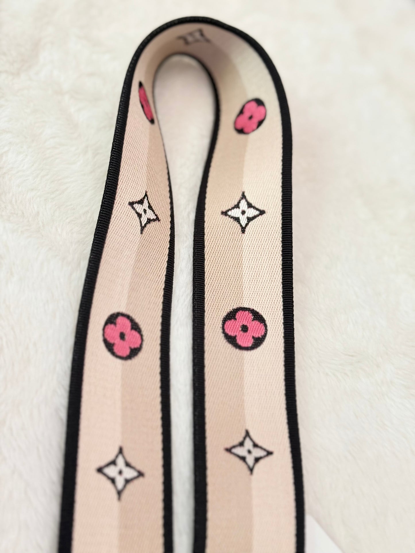 Louis Vuitton Jacquard Non-adjustable Strap Black/Pink