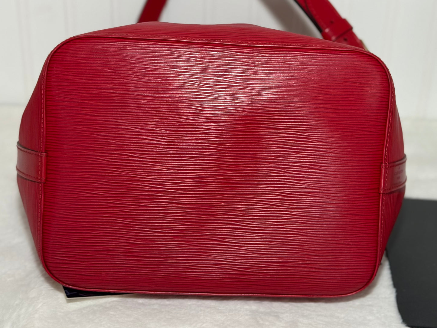 Louis Vuitton Red Epi Petit Noe