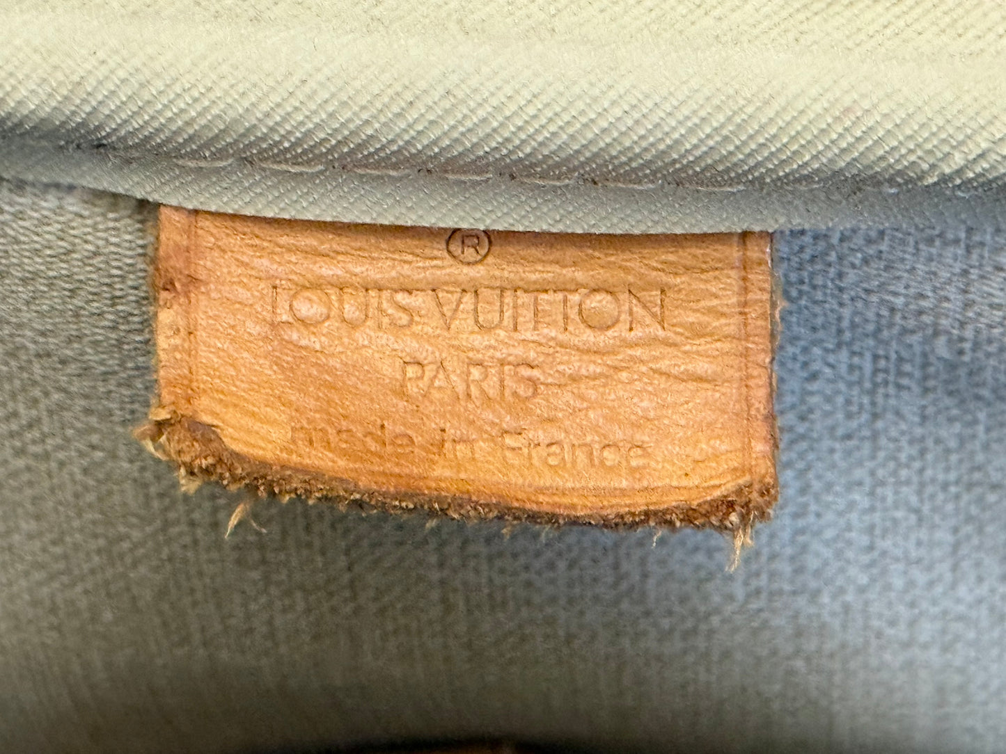 Louis Vuitton Deauville Mono