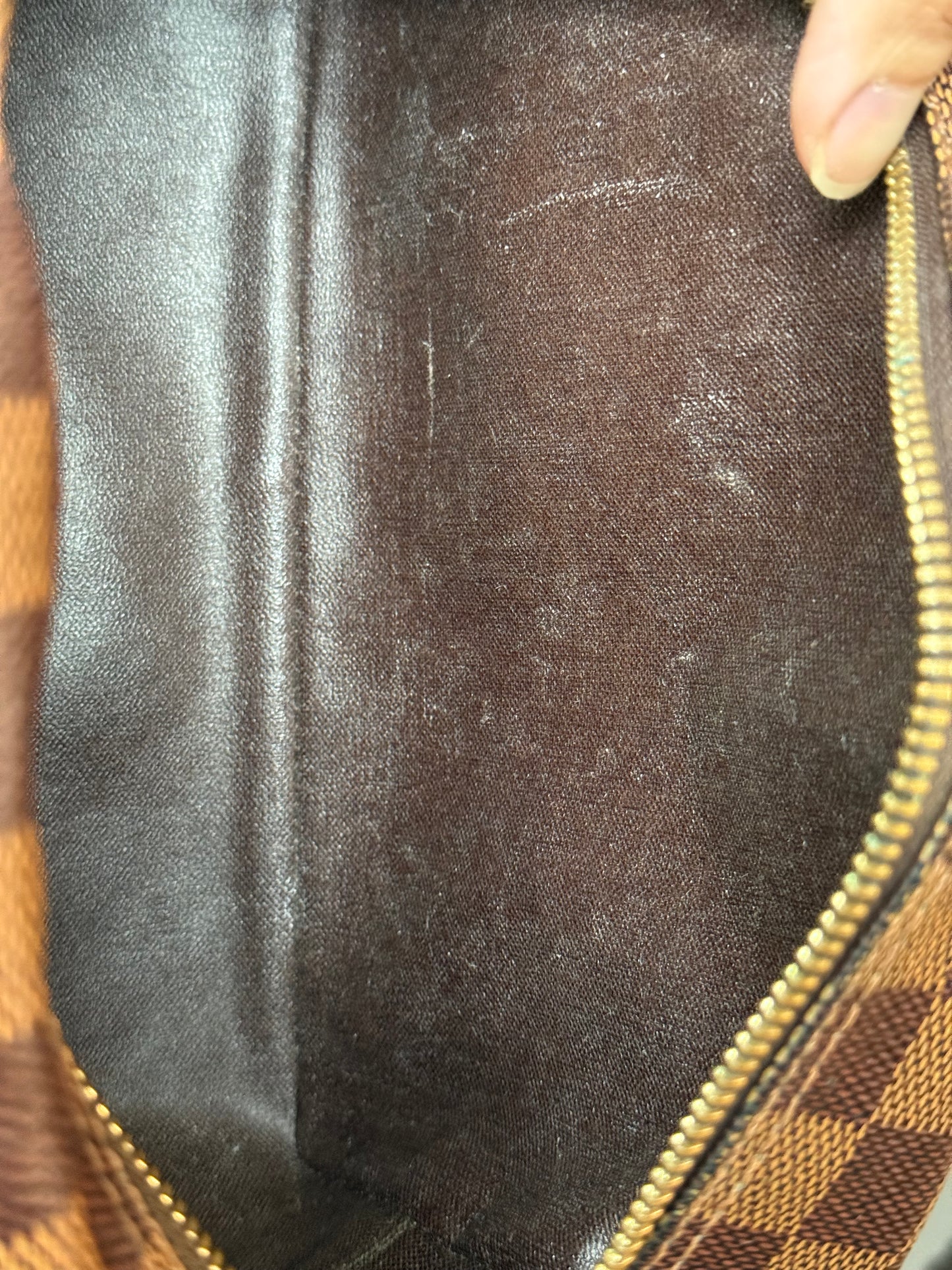 Louis Vuitton Trousse Toiletry 25 Damier Ebene