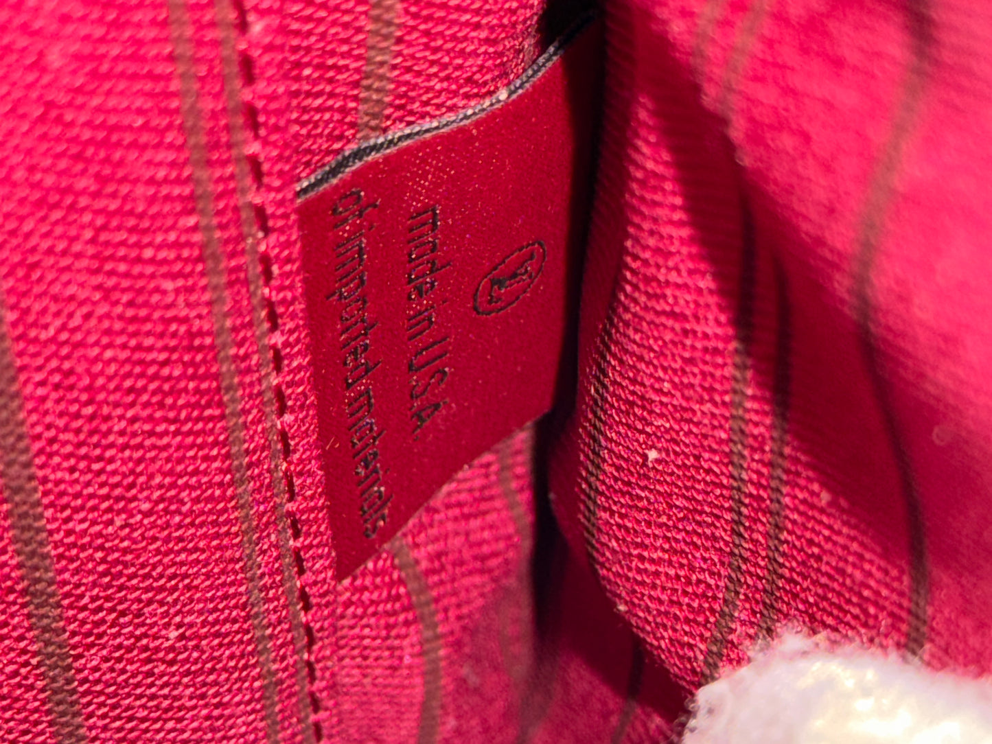Louis Vuitton Neverfull Mono Pouch Fuchsia
