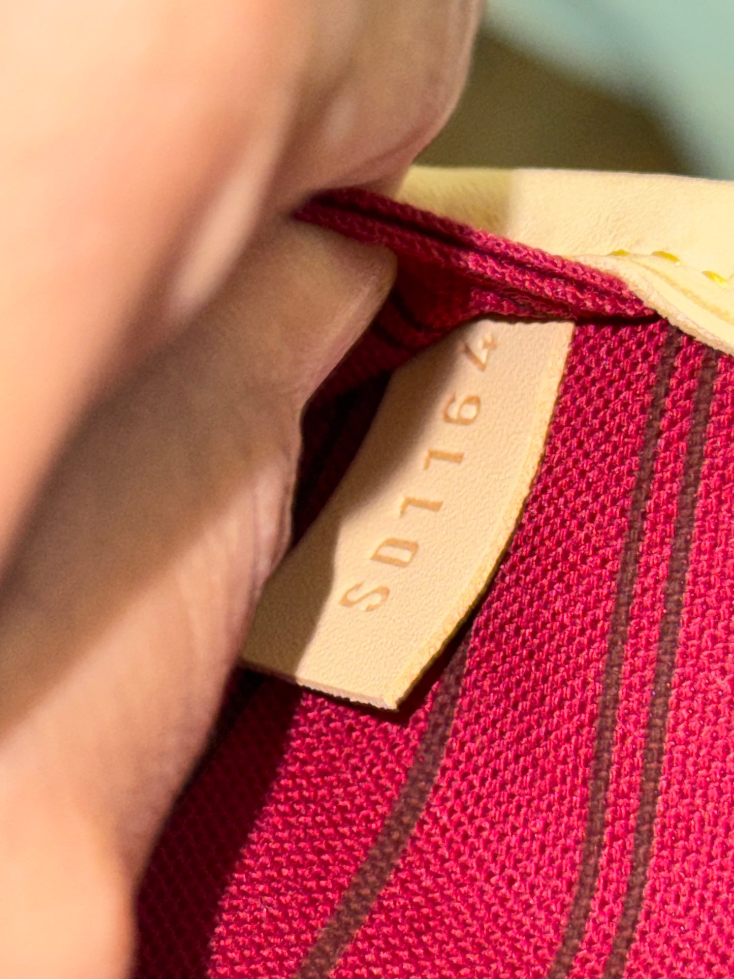 Louis Vuitton Neverfull MM Fuchsia Interior Bag only