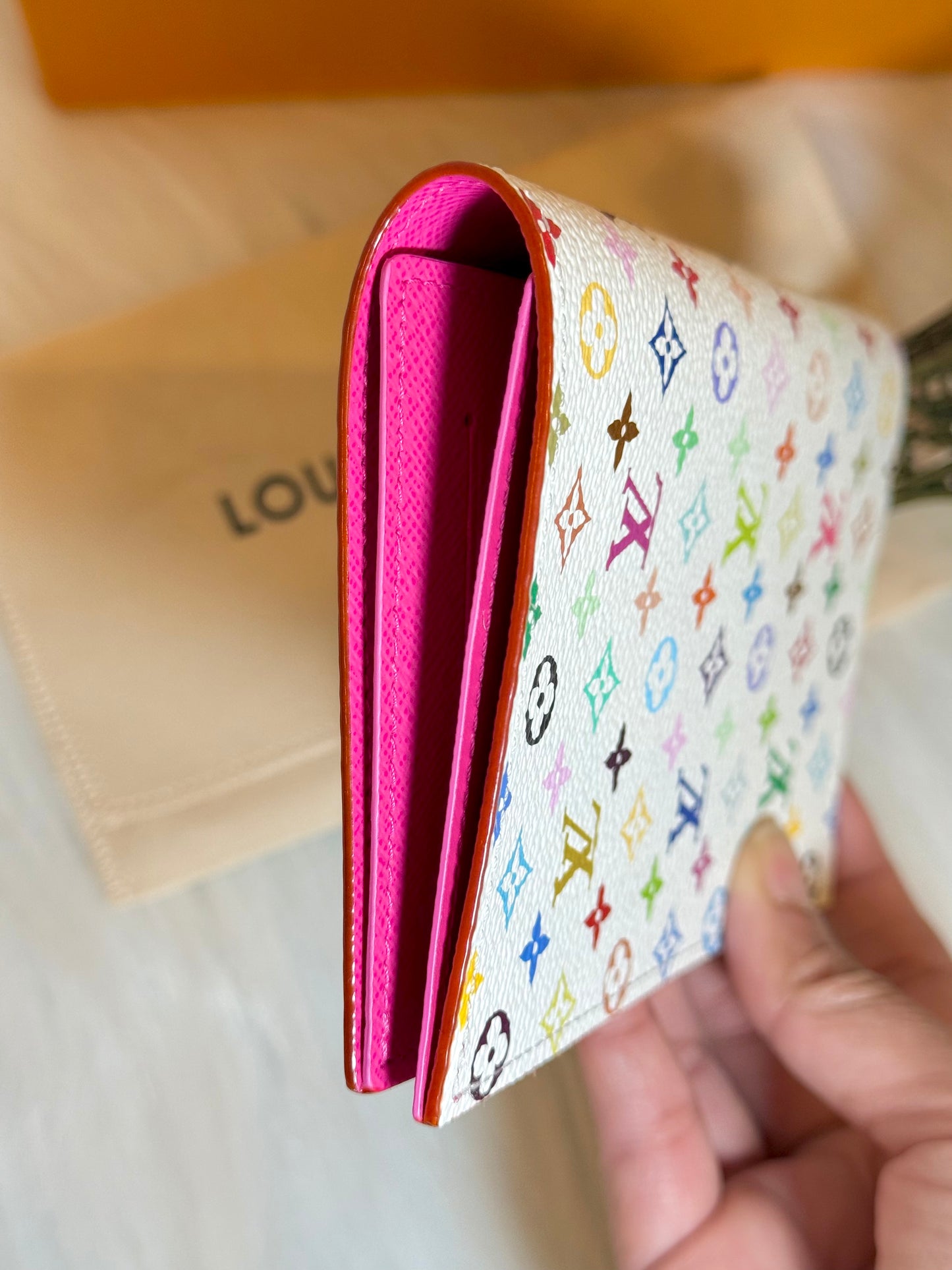 Louis Vuitton LVxTM Takashi Murakami Multicolore Blanc/White Passport Cover