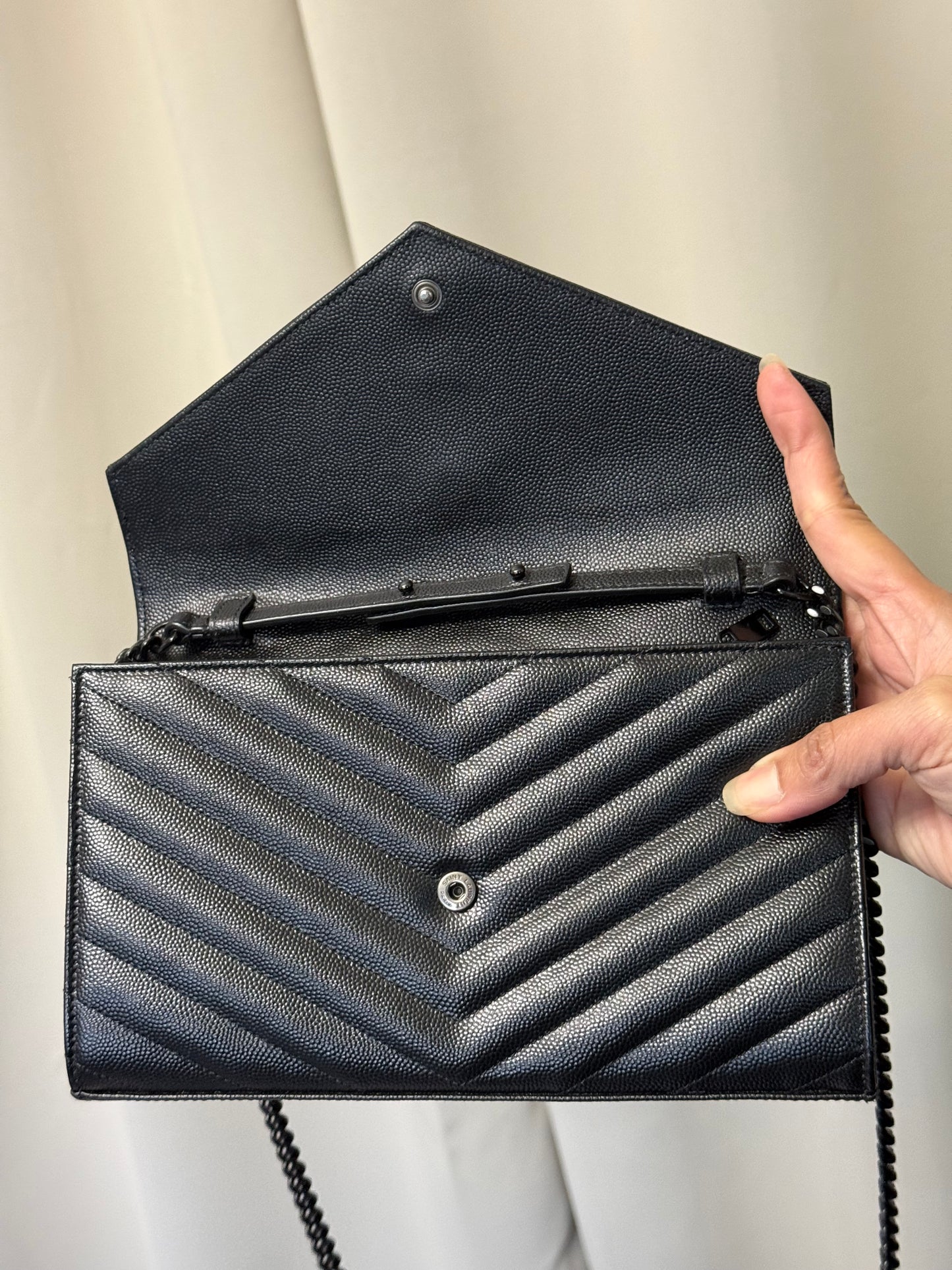 Yves Saint Laurent YSL Classic Cassandre Wallet on Chain in Black Grained de Poudre Leather Black HW