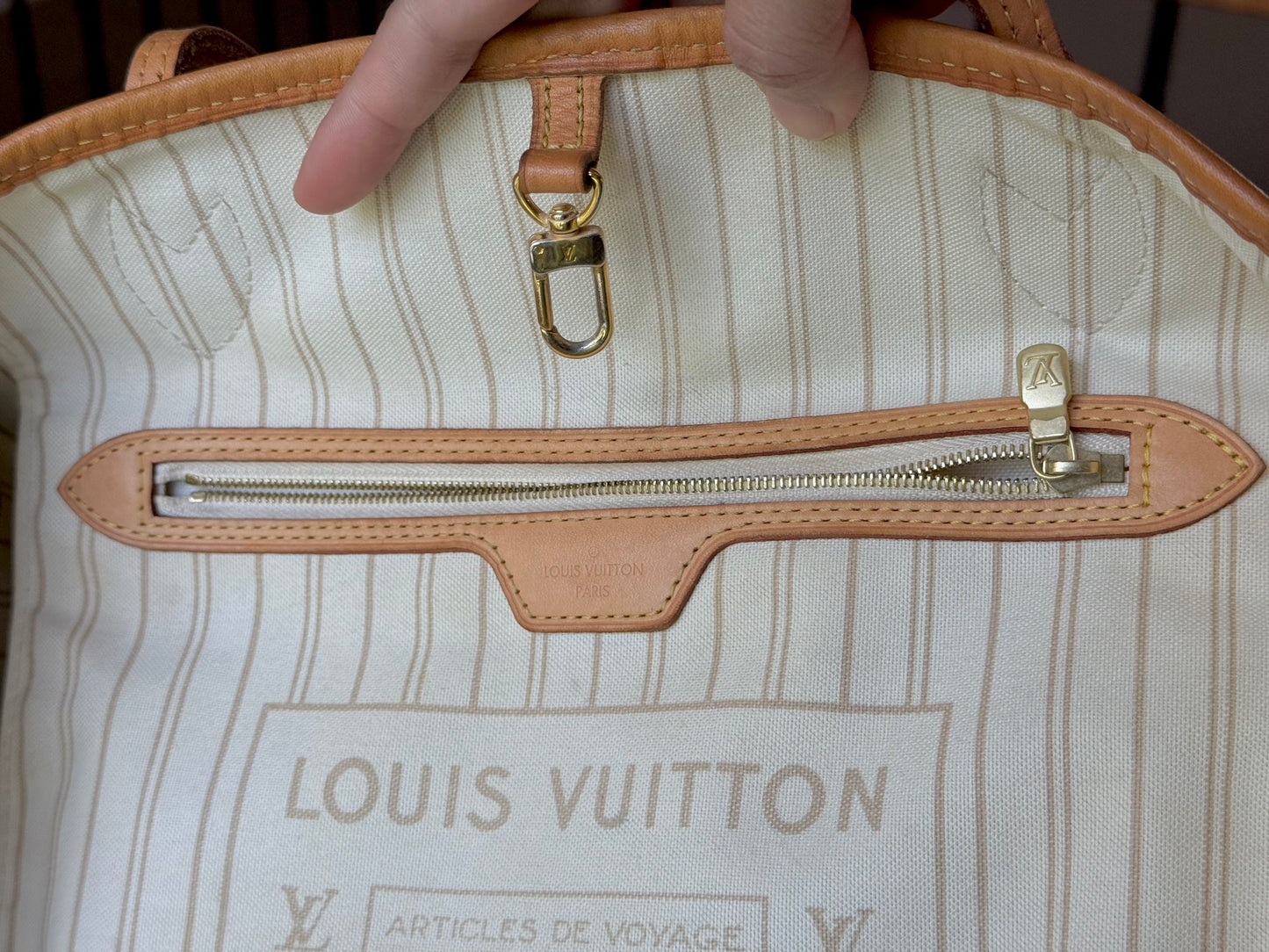 Louis Vuitton Neverfull MM Damier Azur Beige