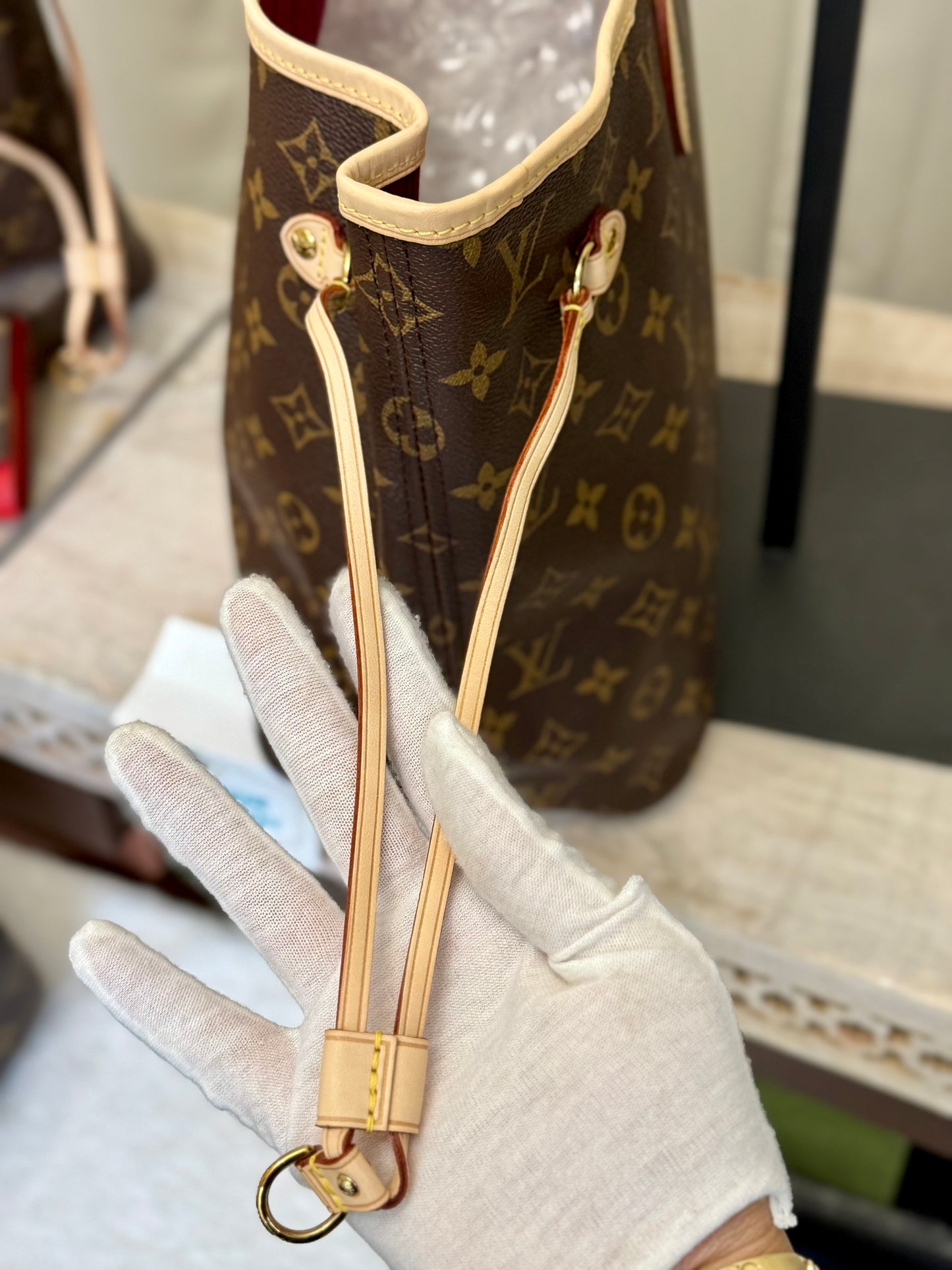 Louis Vuitton Neverfull MM Fuchsia Interior Bag only