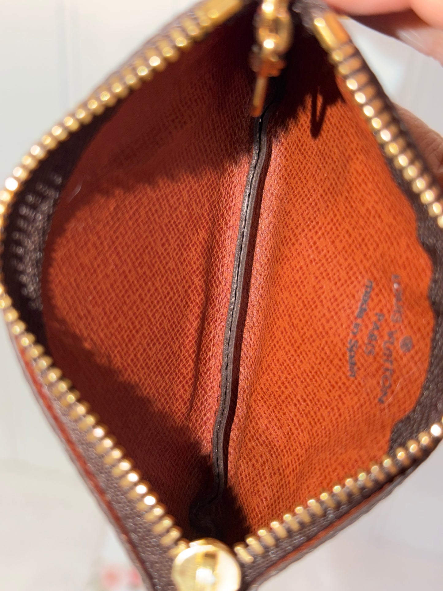 Louis Vuitton Key Pouch/Cles Mono