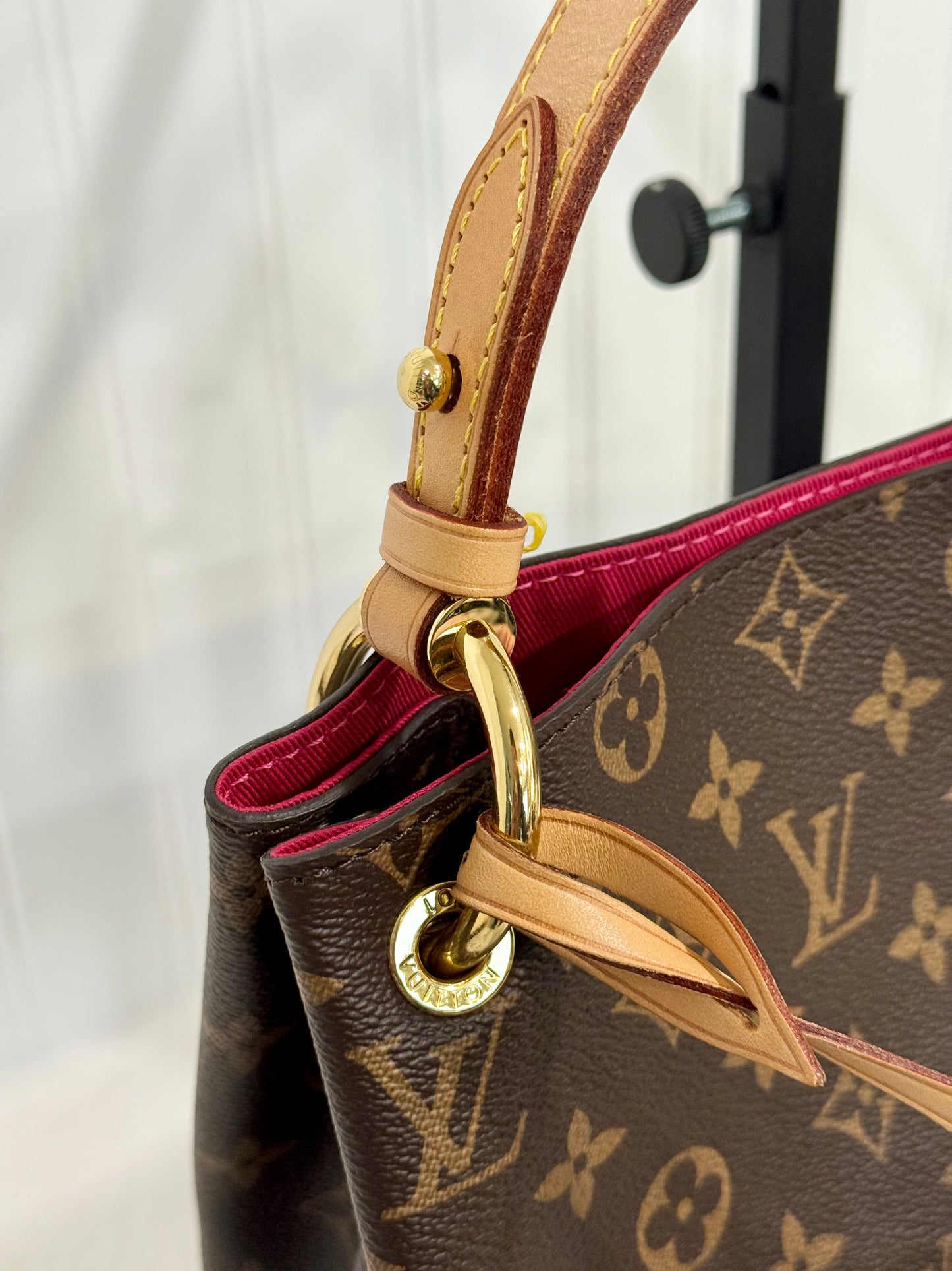 Louis Vuitton Graceful PM Mono Pivoine
